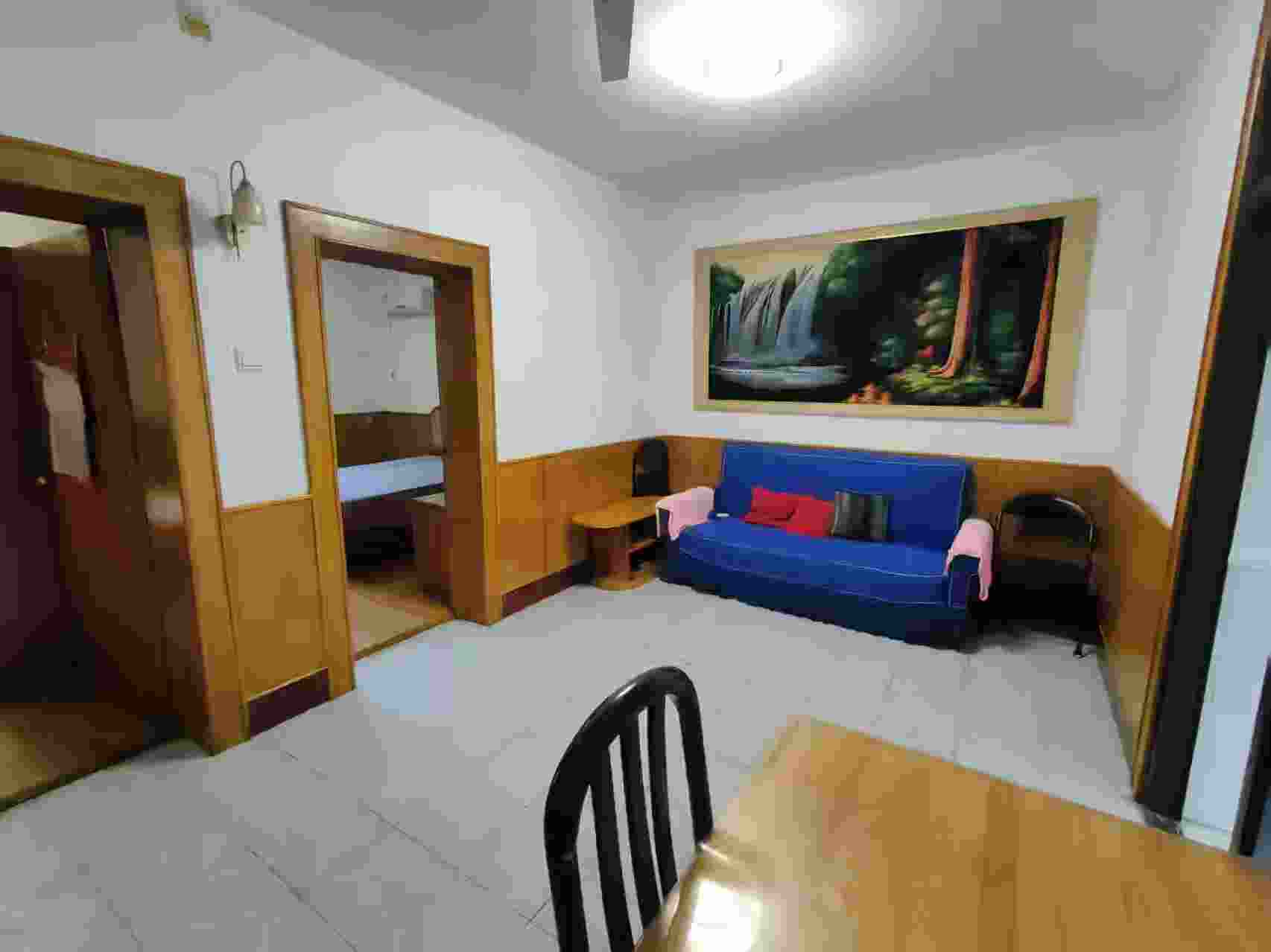 滨江一村  2室2厅1卫    15.0万 滨江一村  2室2厅1卫    15.0万