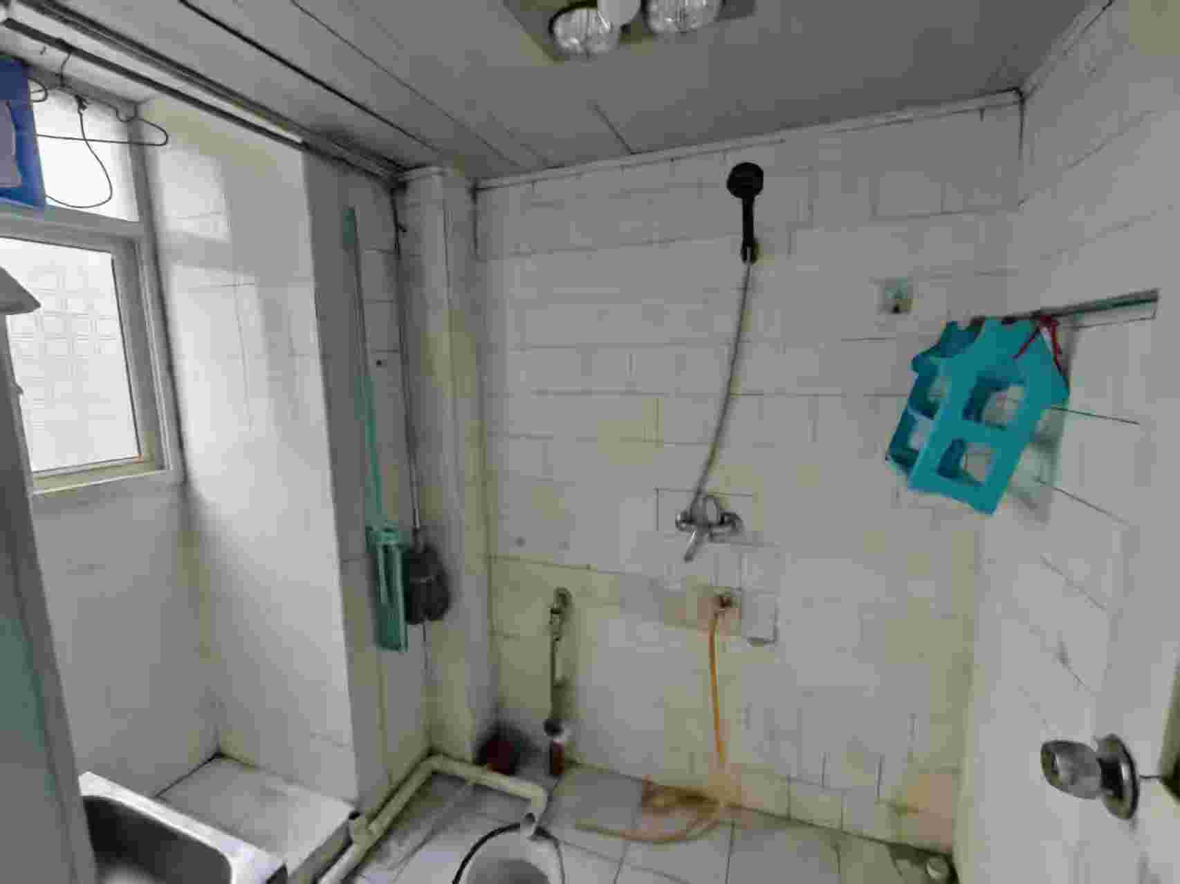 滨江一村  2室2厅1卫    15.0万室内图