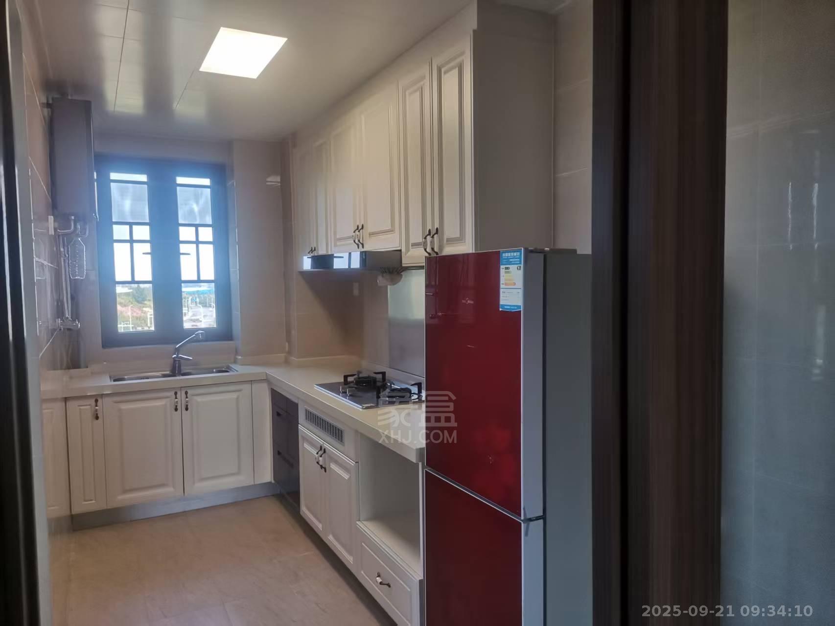 株洲恒大御景天下(恒大誉景花园) 3室2厅2卫 1800.0元/月 株洲恒大御景天下(恒大誉景花园) 3室2厅2卫 1800.0元/月室内图