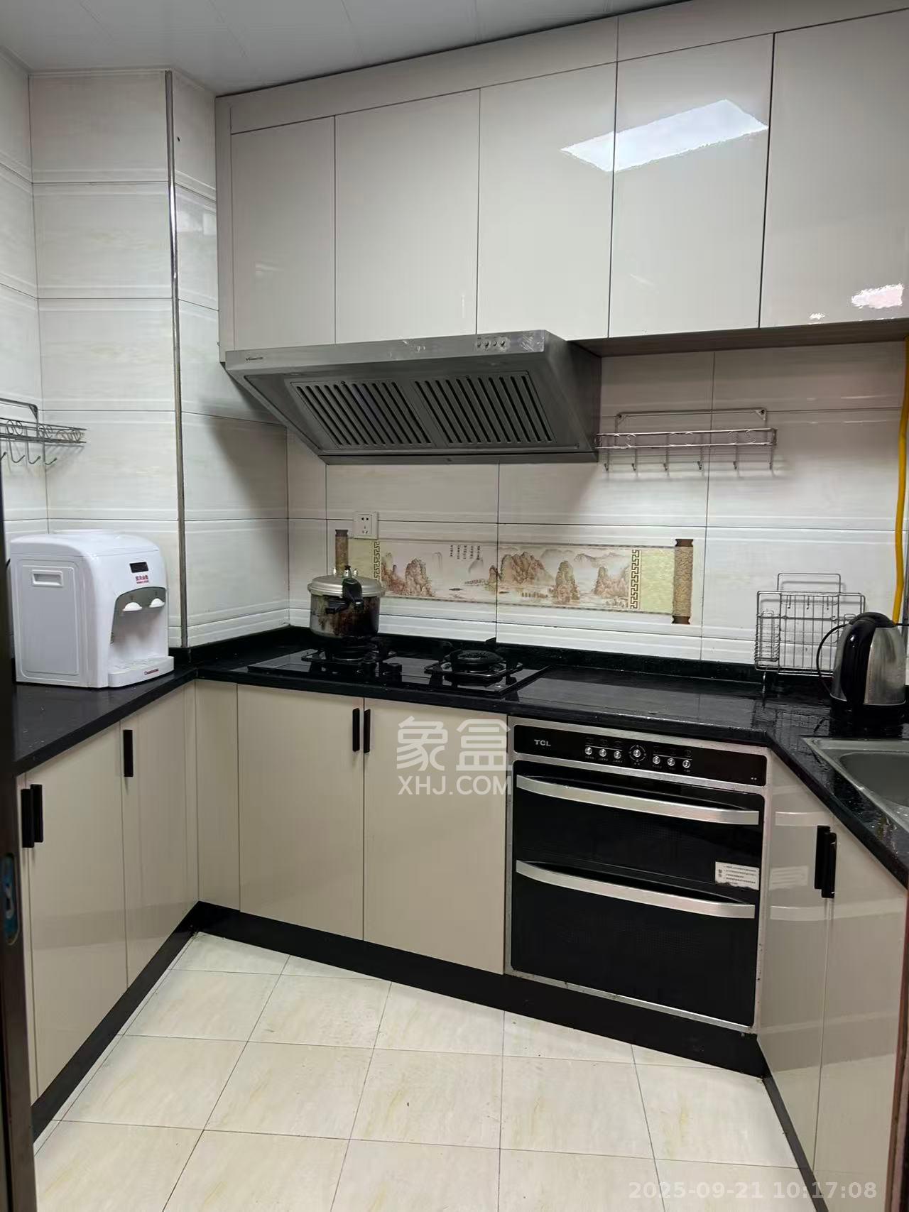 筑梦园 4室2厅2卫 2600.0元/月 筑梦园 4室2厅2卫 2600.0元/月室内图