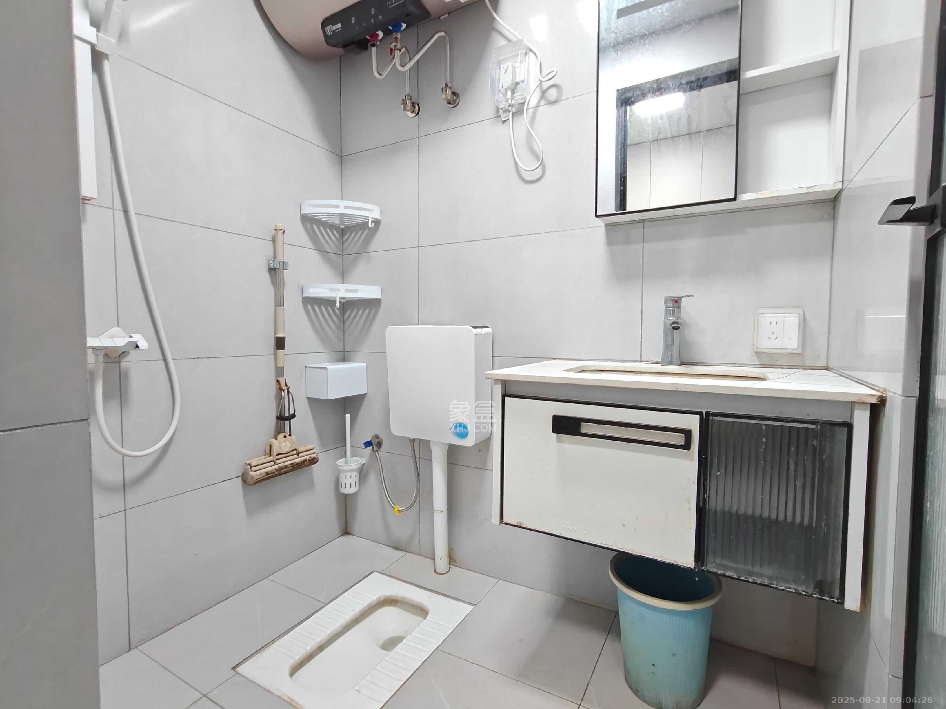 梅溪悦章  1室1厅1卫    1700.0元/月室内图