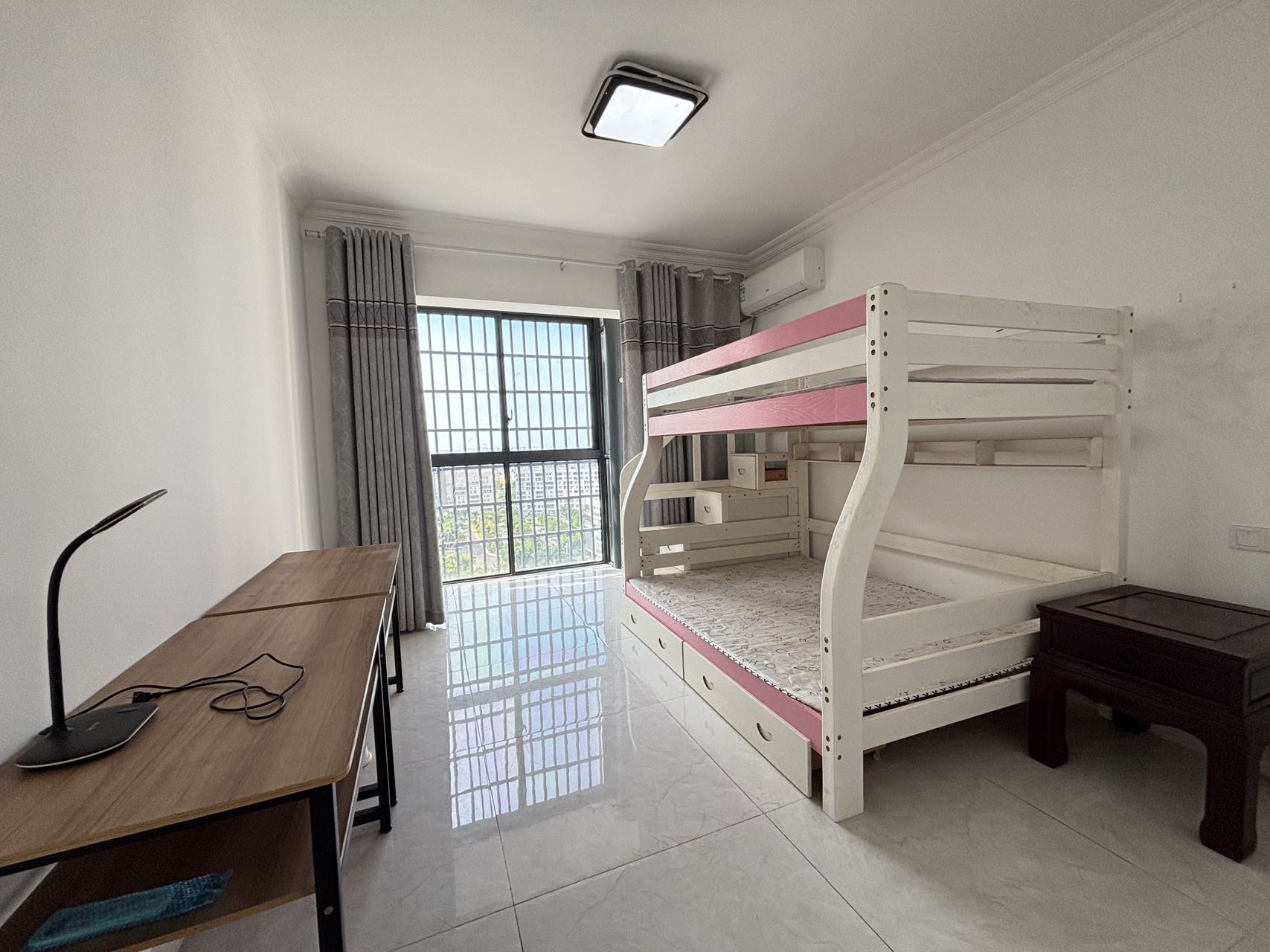 伊泰天骄一期 3室2厅2卫 145.0万 伊泰天骄一期 3室2厅2卫 145.0万室内图