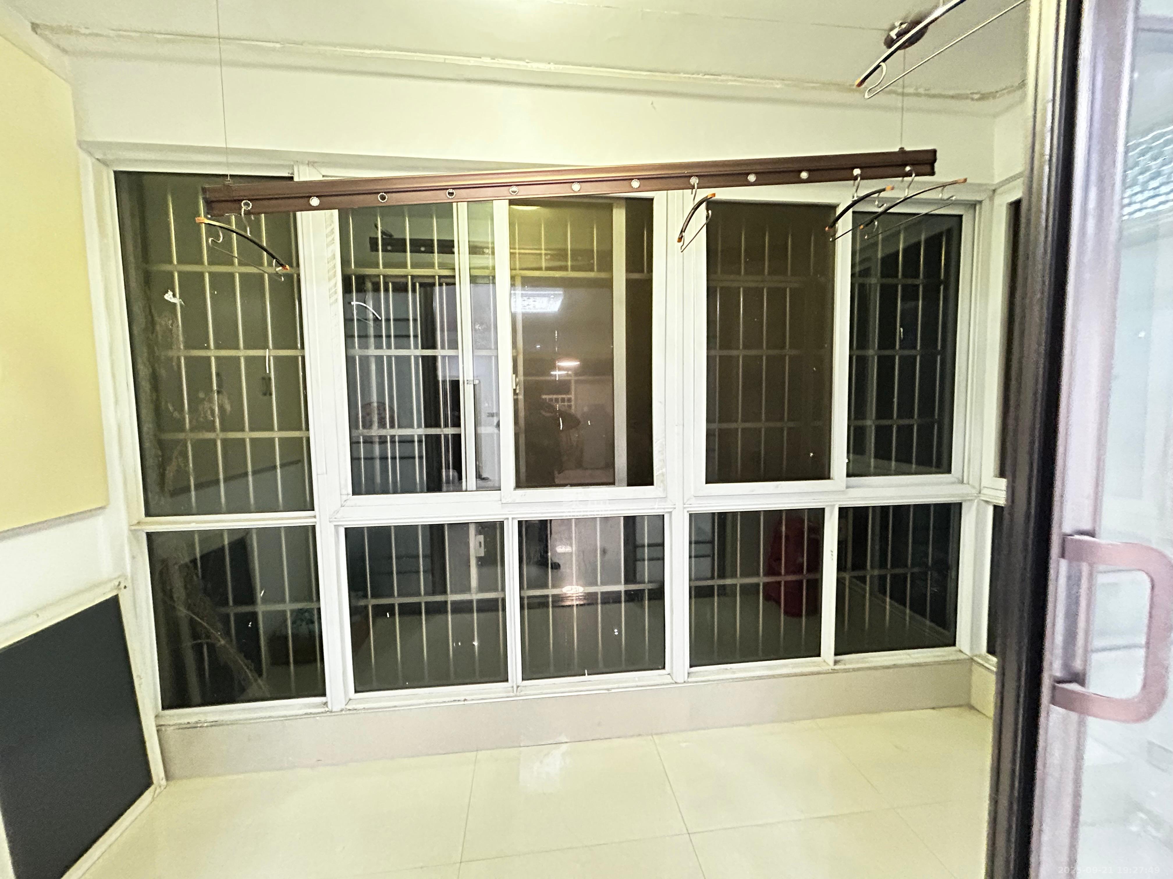 楚天世纪城东苑  4室2厅2卫    2200.0元/月室内图