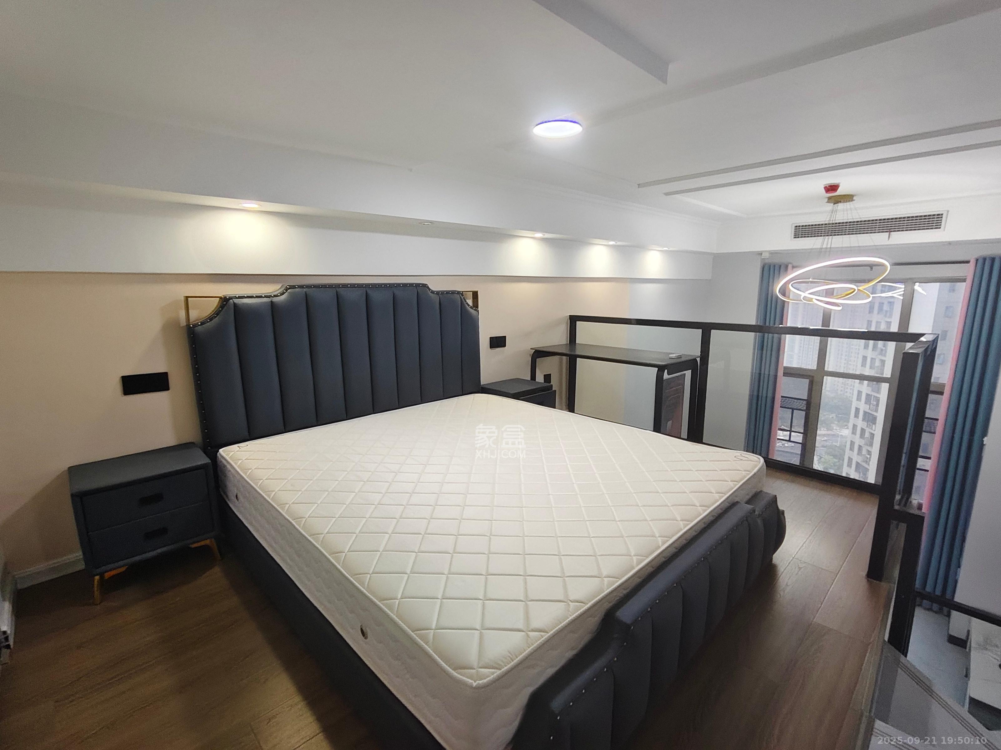 梅溪湖金茂湾 1室1厅1卫 1800.0元/月 梅溪湖金茂湾 1室1厅1卫 1800.0元/月室内图