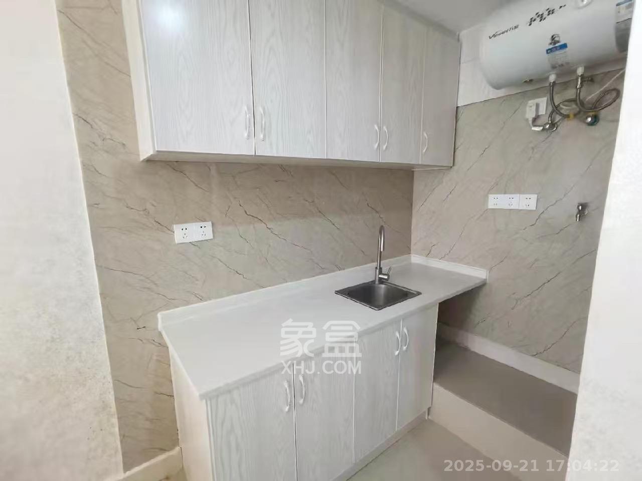 地质家园一、二期(地泰人民公馆) 1室1厅1卫 1600.0元/月 地质家园一、二期(地泰人民公馆) 1室1厅1卫 1600.0元/月室内图