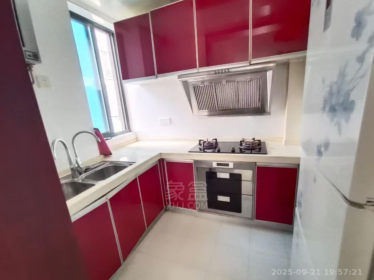 山水国际 2室2厅1卫 1500.0元/月 山水国际 2室2厅1卫 1500.0元/月室内图