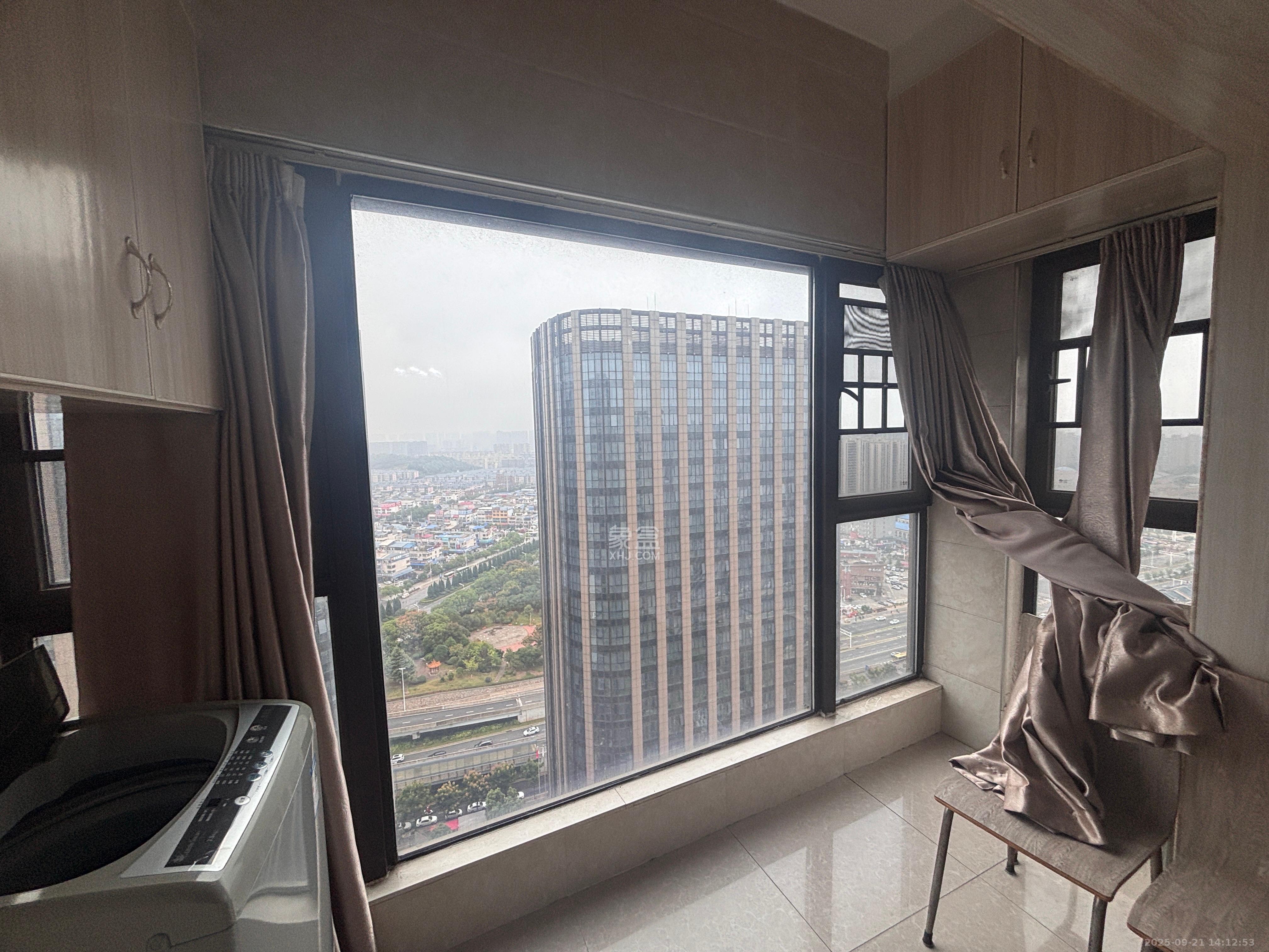 高升时代广场（冠铭商务中心）  1室0厅0卫    1300.0元/月室内图