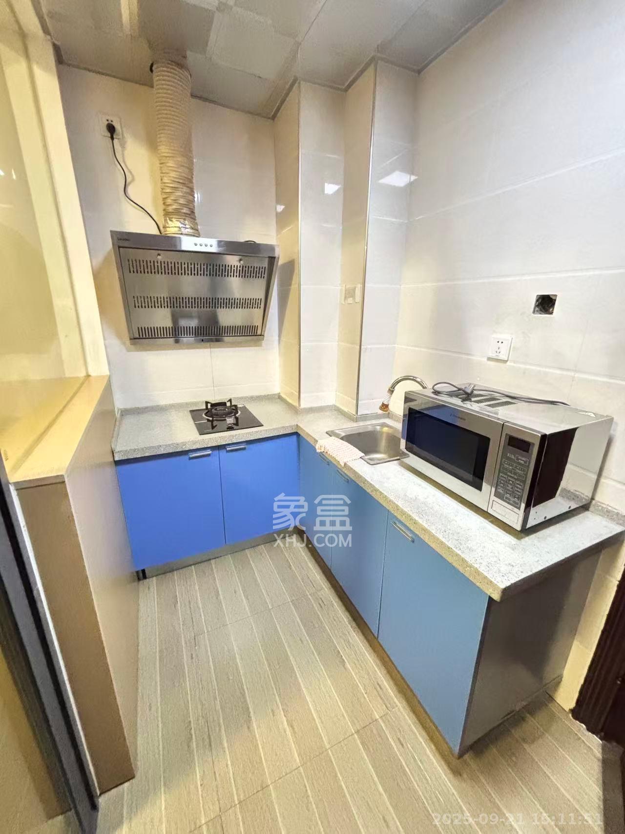 鑫远湘府逸园 1室1厅1卫 1400.0元/月 鑫远湘府逸园 1室1厅1卫 1400.0元/月室内图