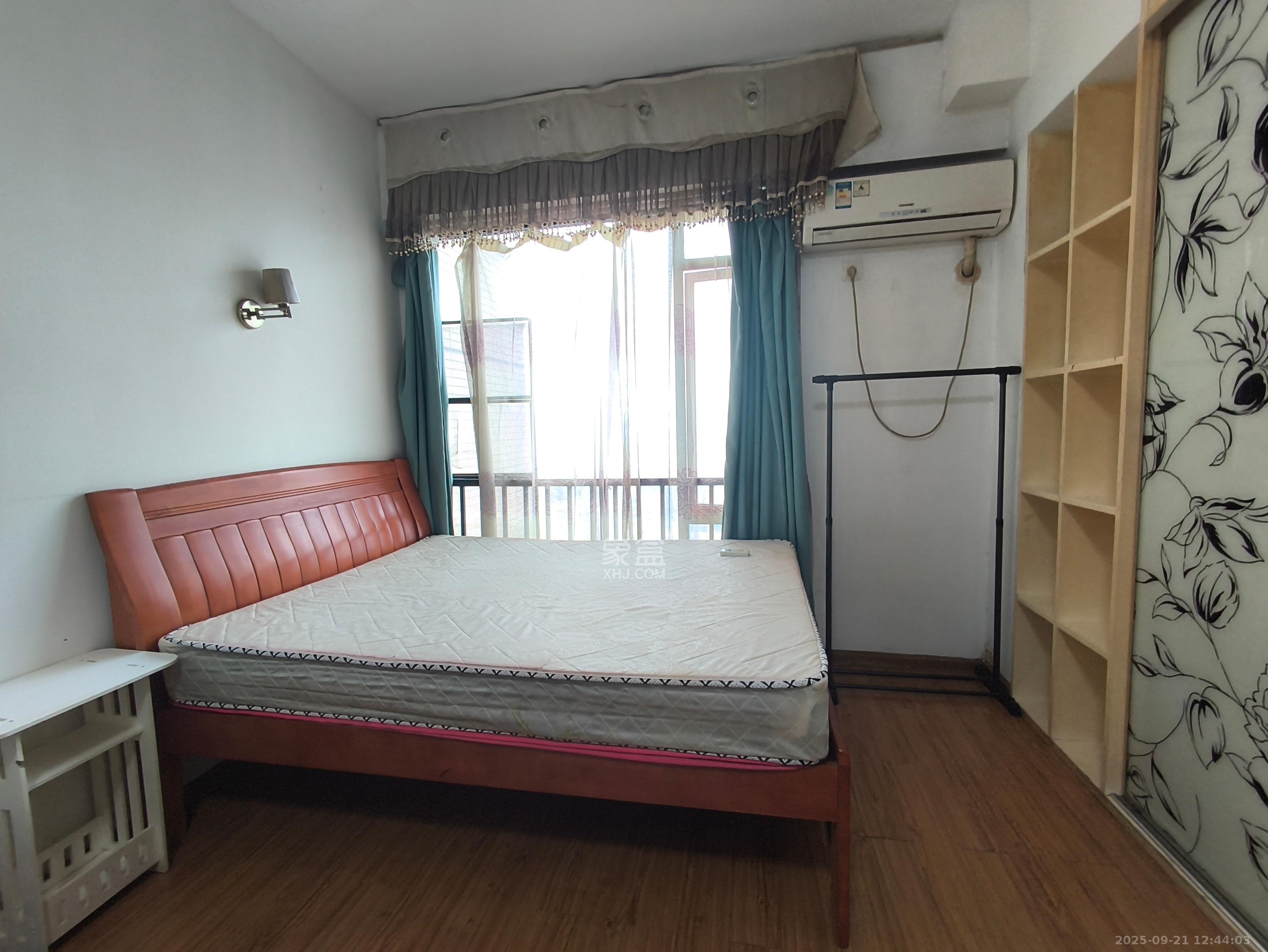 融圣国际  1室1厅1卫    1500.0元/月室内图