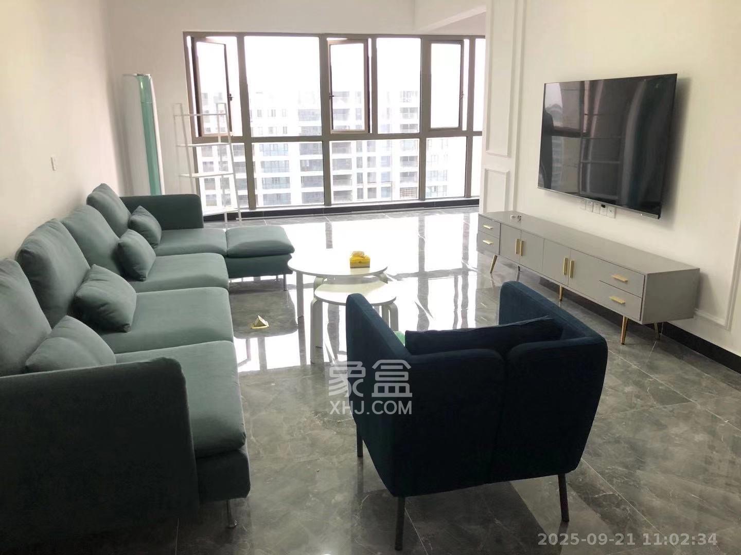 万象府台 4室2厅1卫 4000.0元/月 万象府台 4室2厅1卫 4000.0元/月室内图