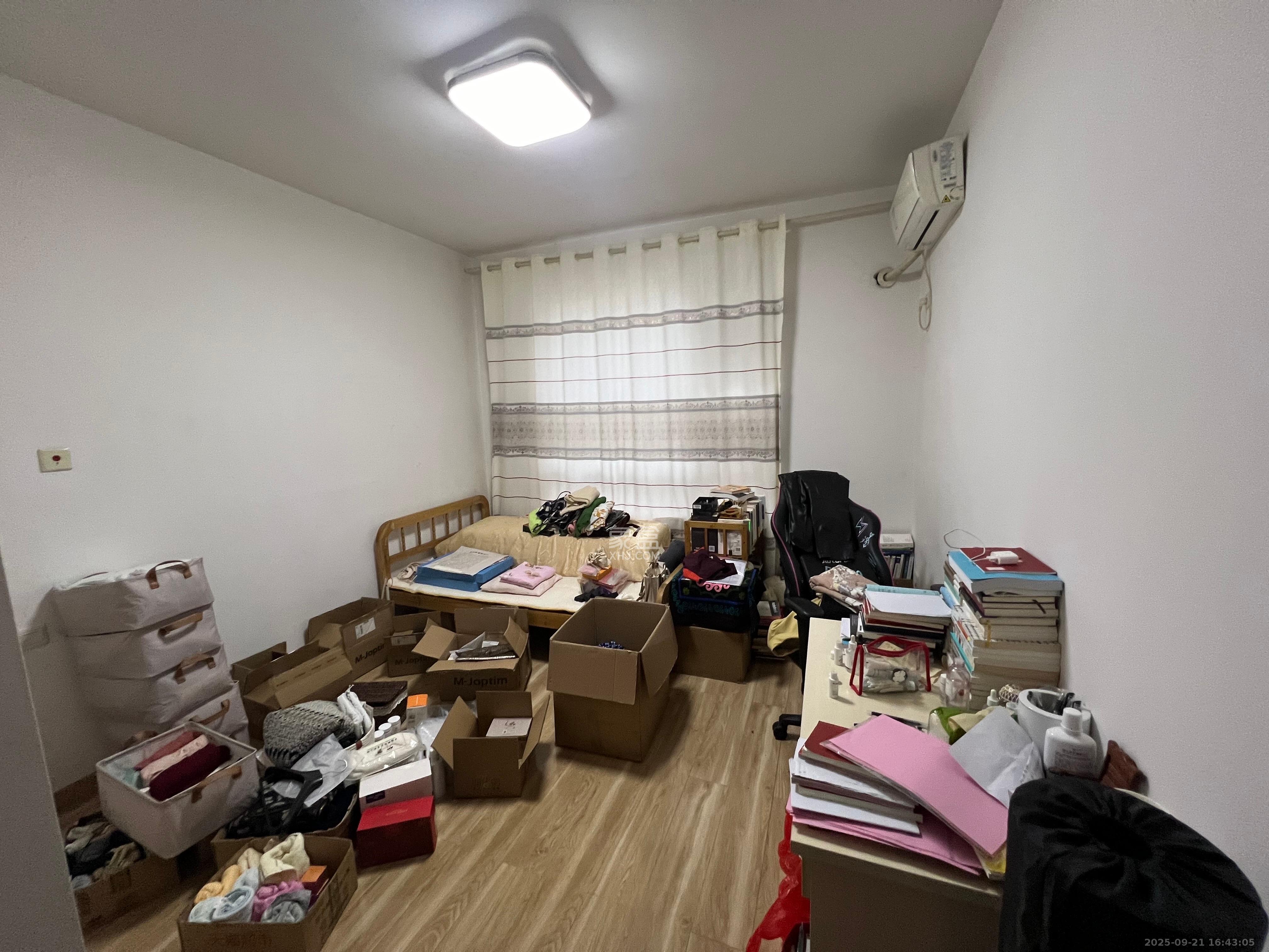 世茂铂翠湾二期 3室2厅1卫 2800.0元/月 世茂铂翠湾二期 3室2厅1卫 2800.0元/月室内图