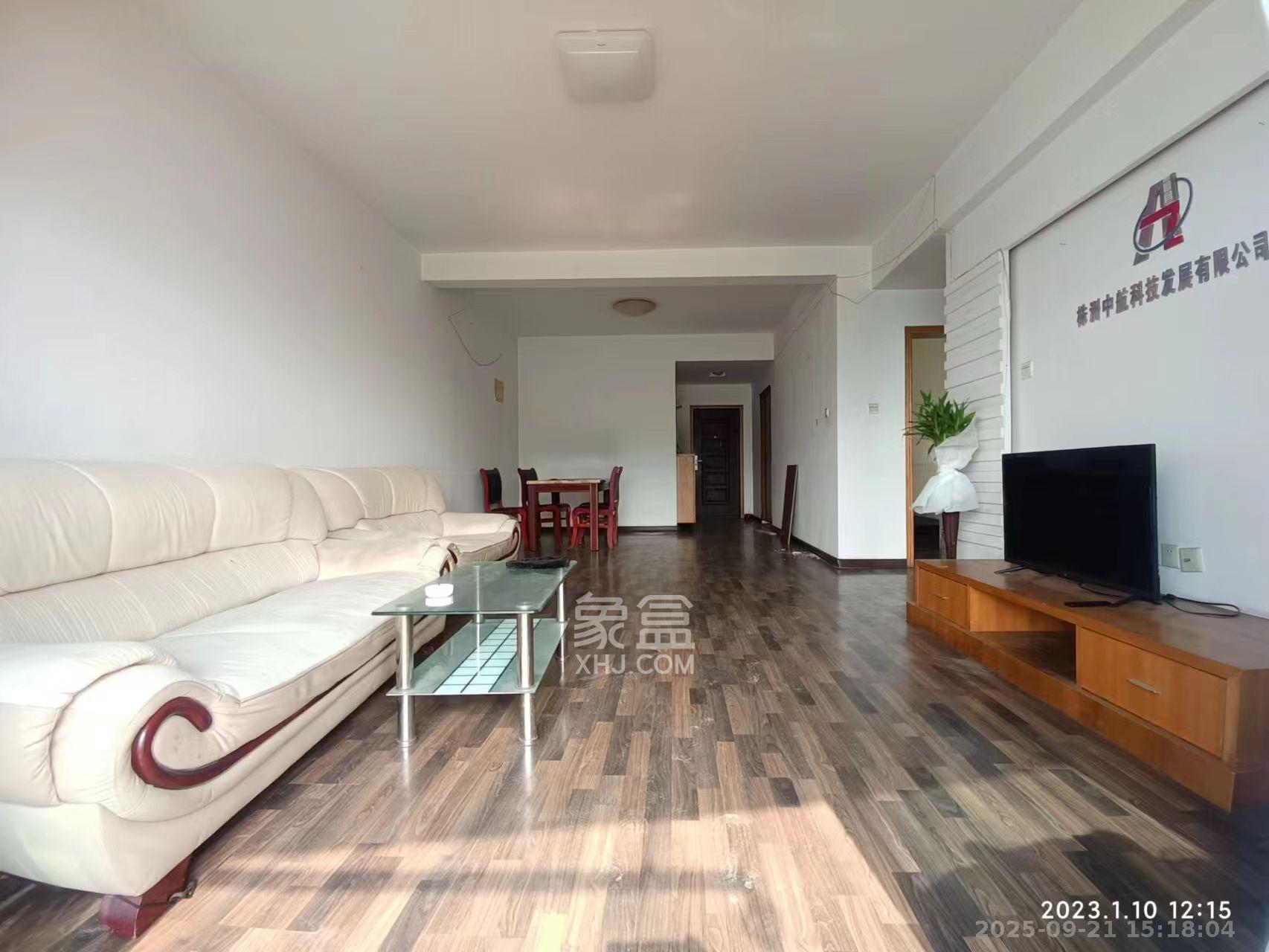 书香名邸  2室2厅1卫    2400.0元/月室内图