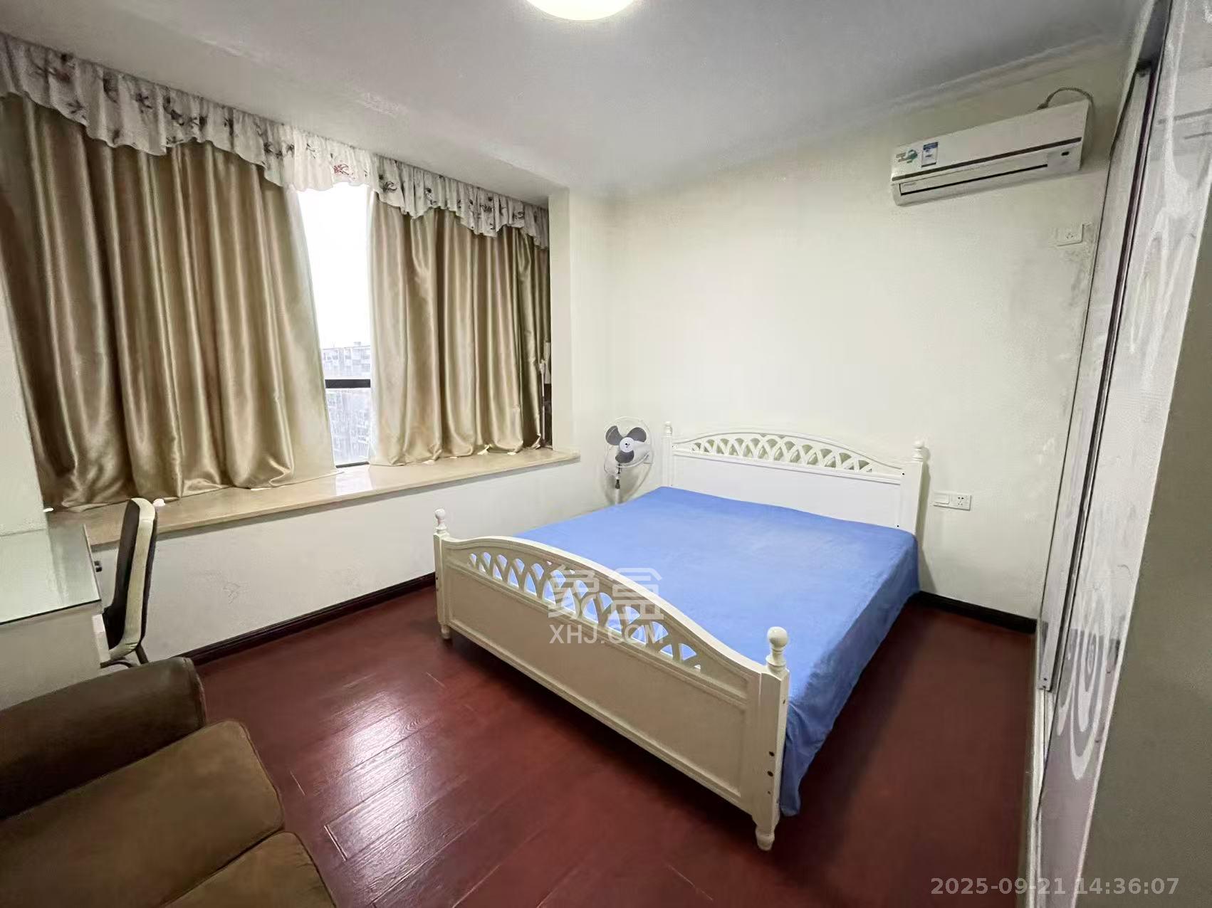 湘江世纪城星江苑 4室2厅2卫 3500.0元/月 湘江世纪城星江苑 4室2厅2卫 3500.0元/月室内图