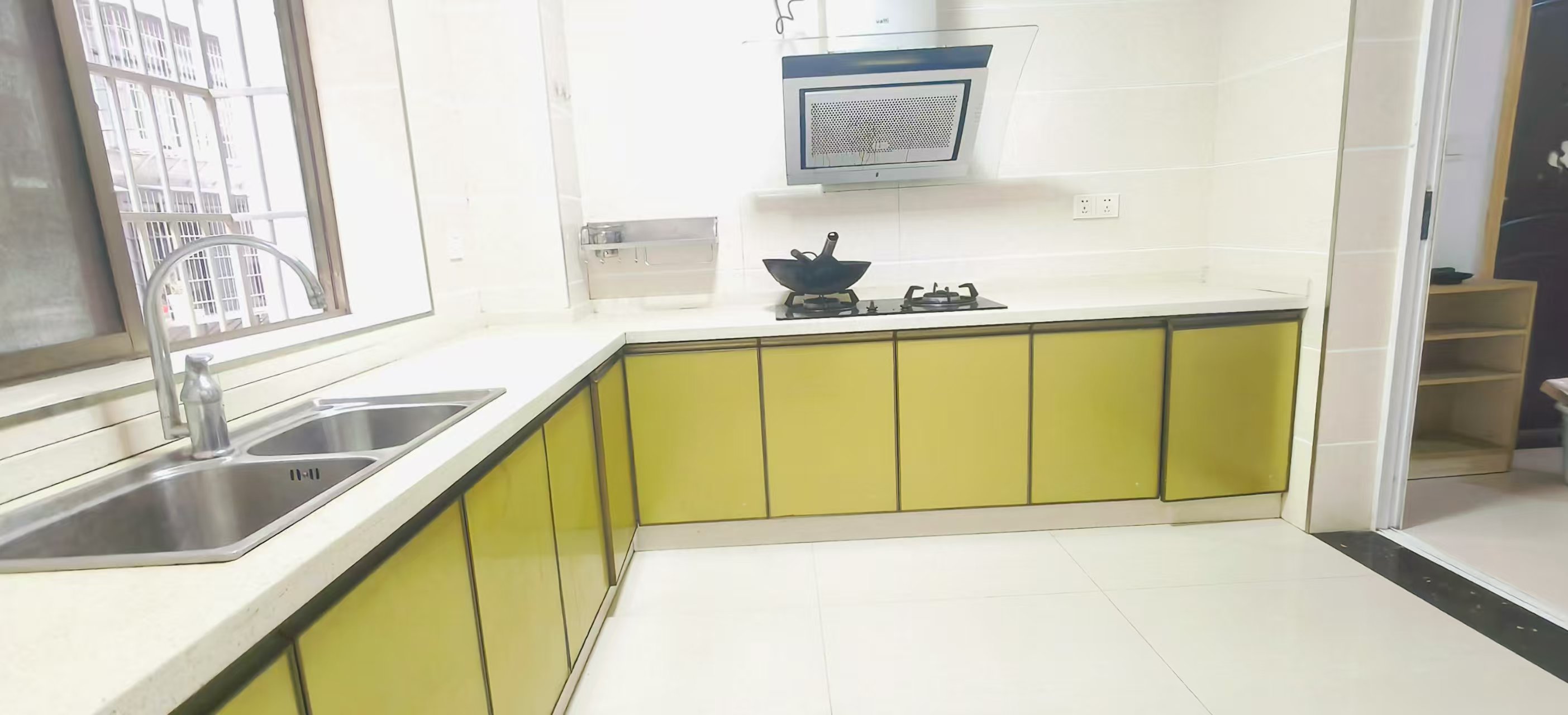 团圆嘉苑(蔡家村安置基地) 3室1厅1卫 1000.0元/月 团圆嘉苑(蔡家村安置基地) 3室1厅1卫 1000.0元/月室内图