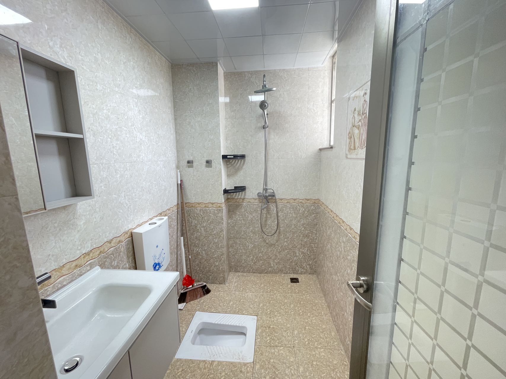 宝泰温泉花园 2室2厅1卫 99.0万 宝泰温泉花园 2室2厅1卫 99.0万室内图