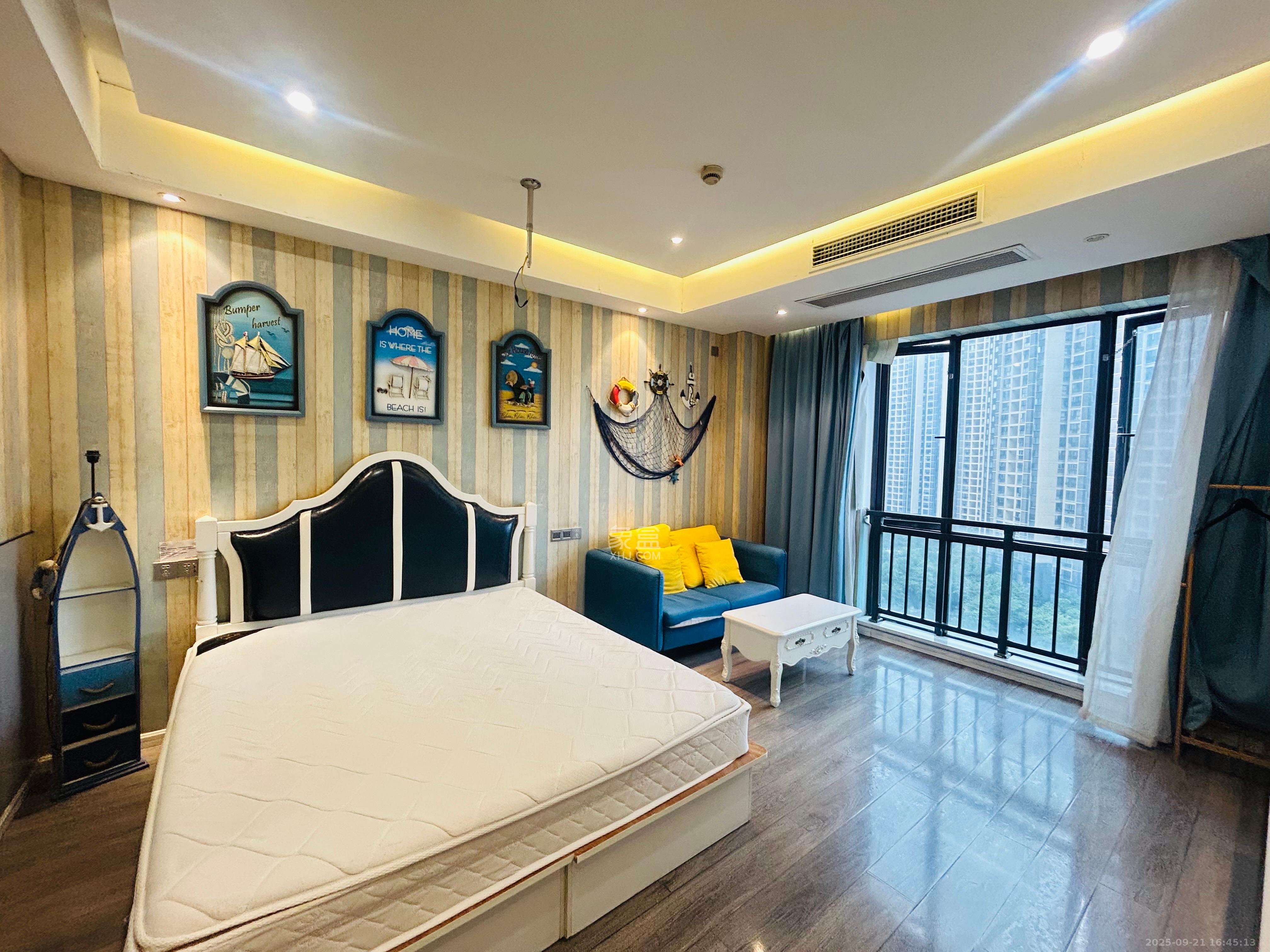 梅溪鑫苑名家  1室1厅1卫    1300.0元/月室内图