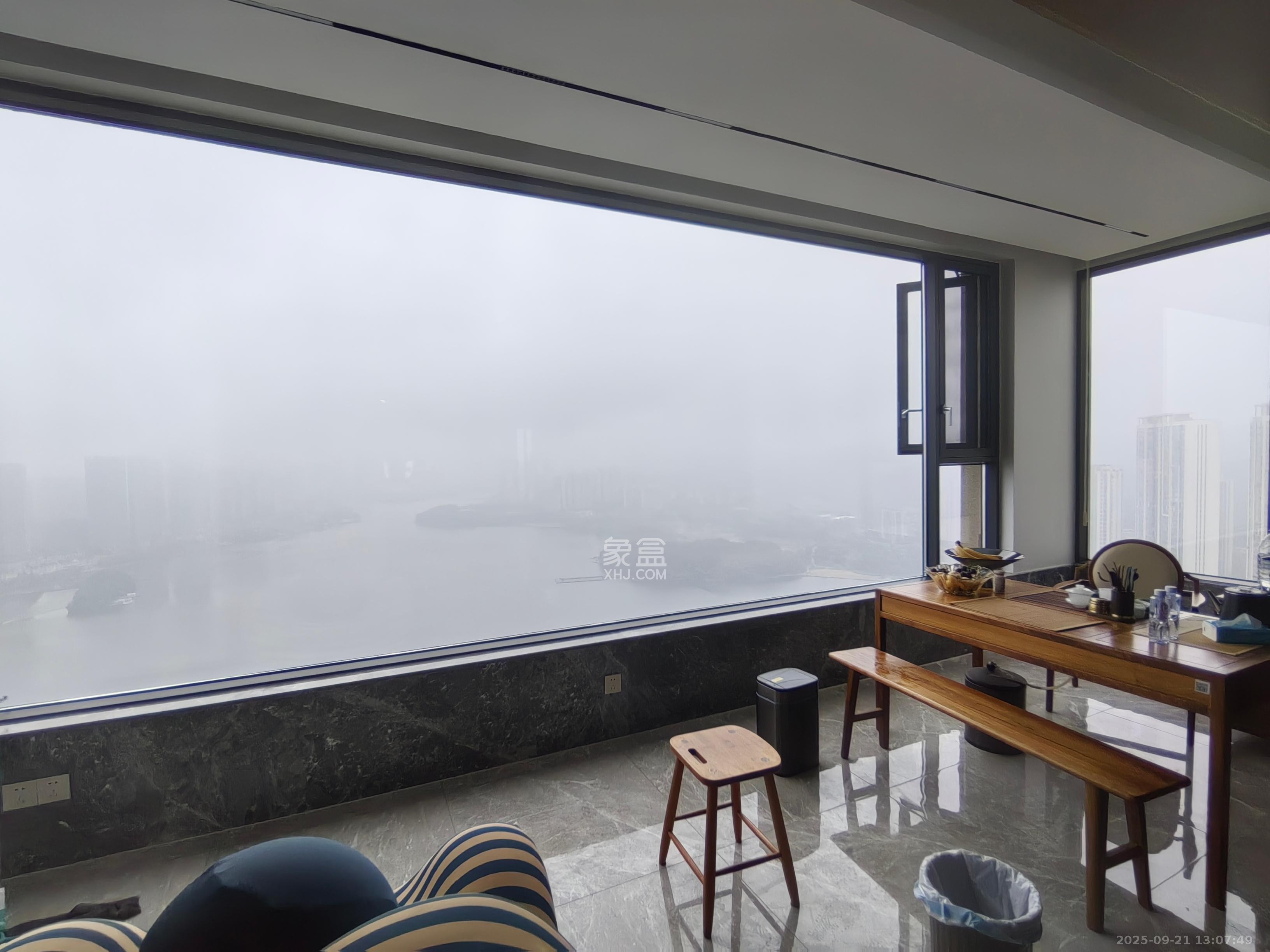 梅溪湖金茂湾  4室0厅0卫    15000.0元/月 梅溪湖金茂湾  4室0厅0卫    15000.0元/月室内图