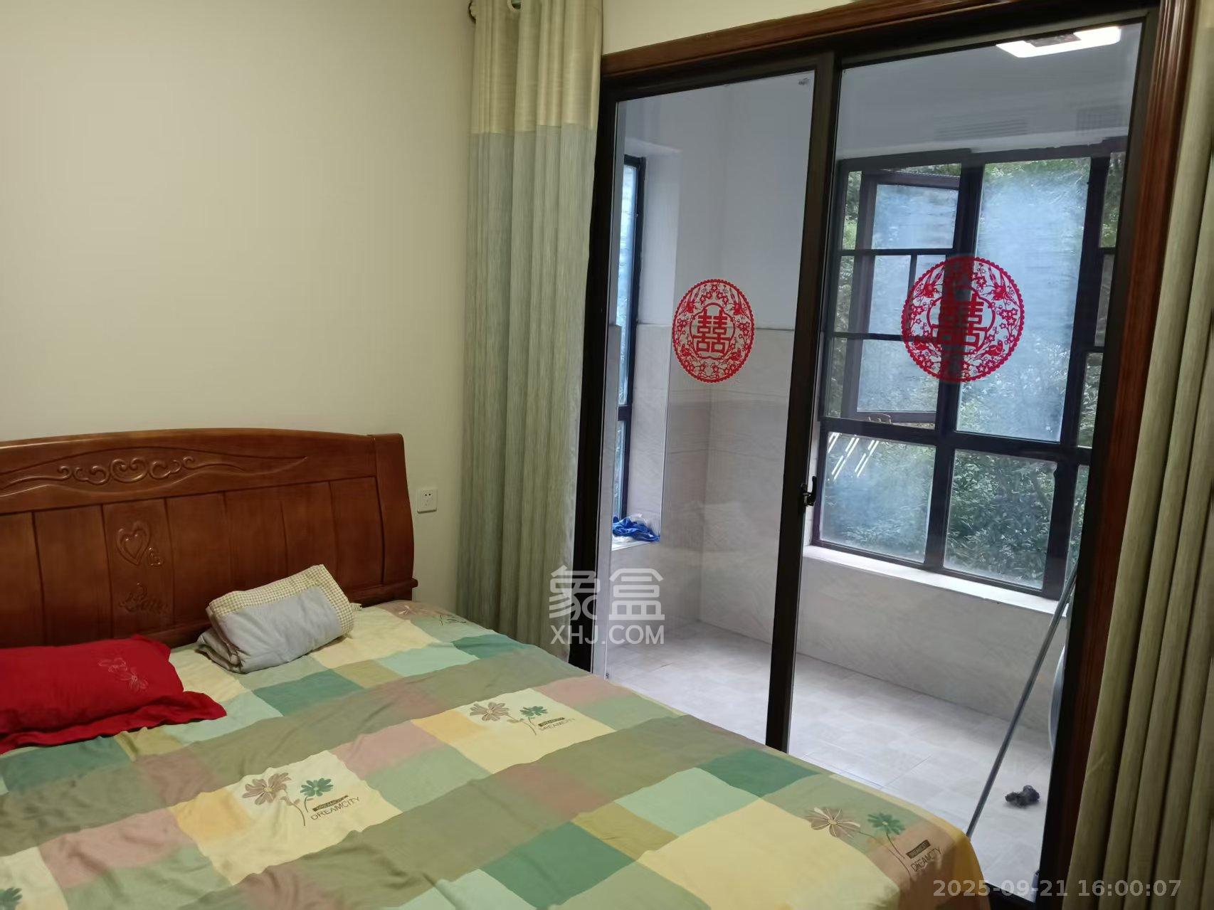 湘水郡(兴旺小爱同学) 3室2厅2卫 2500.0元/月 湘水郡(兴旺小爱同学) 3室2厅2卫 2500.0元/月室内图