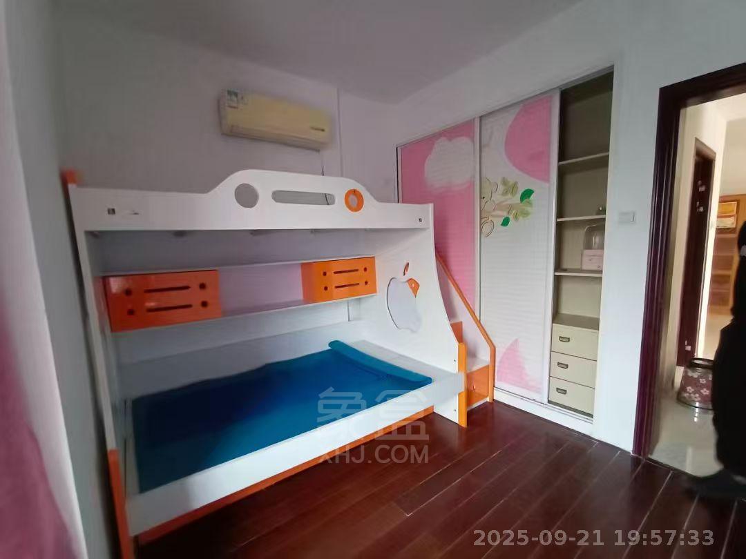 山水国际 2室2厅1卫 1500.0元/月 山水国际 2室2厅1卫 1500.0元/月室内图