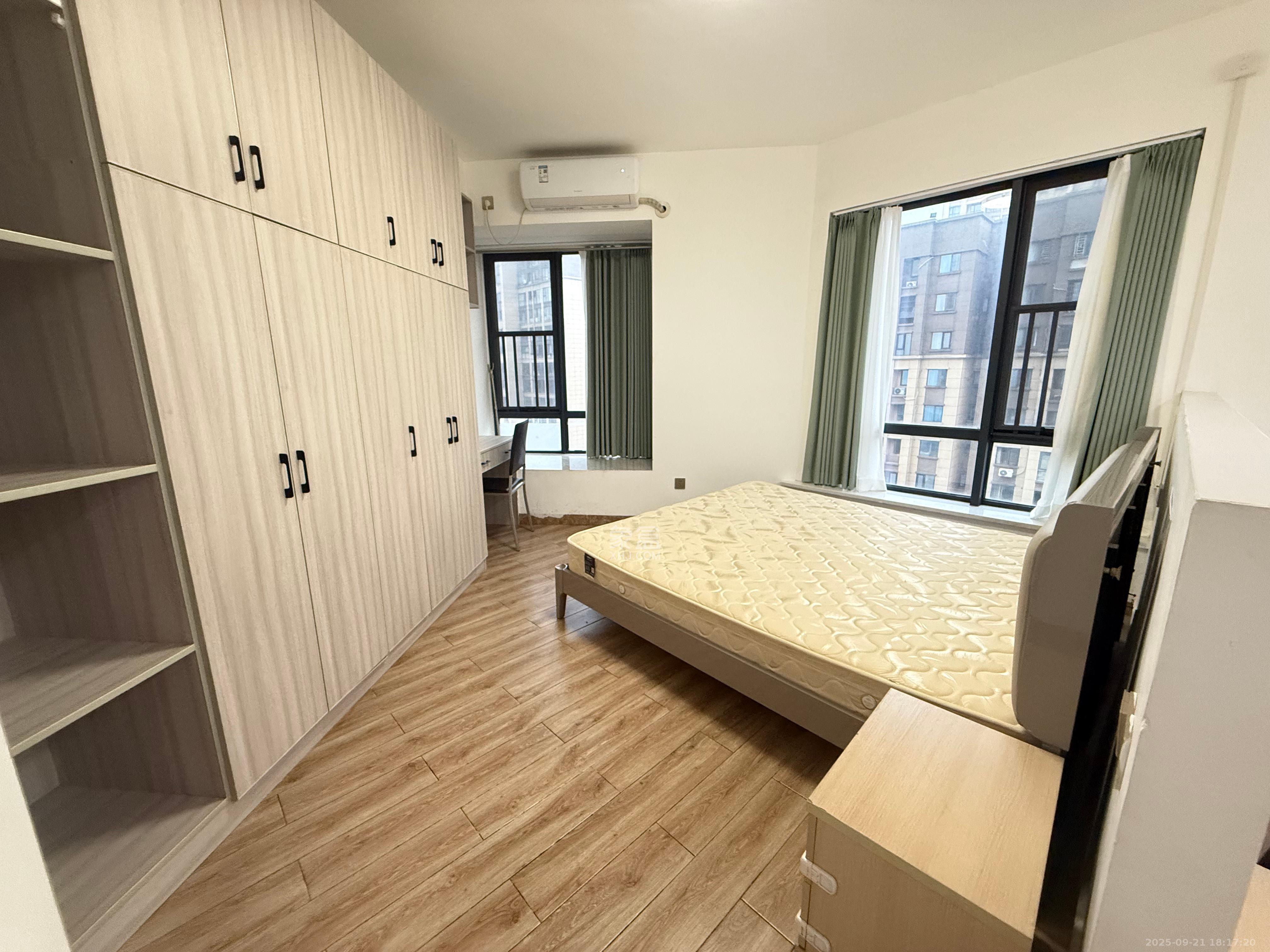 湘熙水郡(观澜海赋家园) 1室1厅1卫 1600.0元/月 湘熙水郡(观澜海赋家园) 1室1厅1卫 1600.0元/月室内图