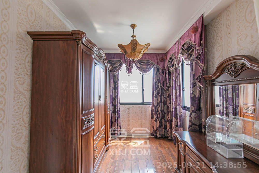 幸福里润城(幸福里二期) 3室2厅2卫 2300.0元/月 幸福里润城(幸福里二期) 3室2厅2卫 2300.0元/月室内图