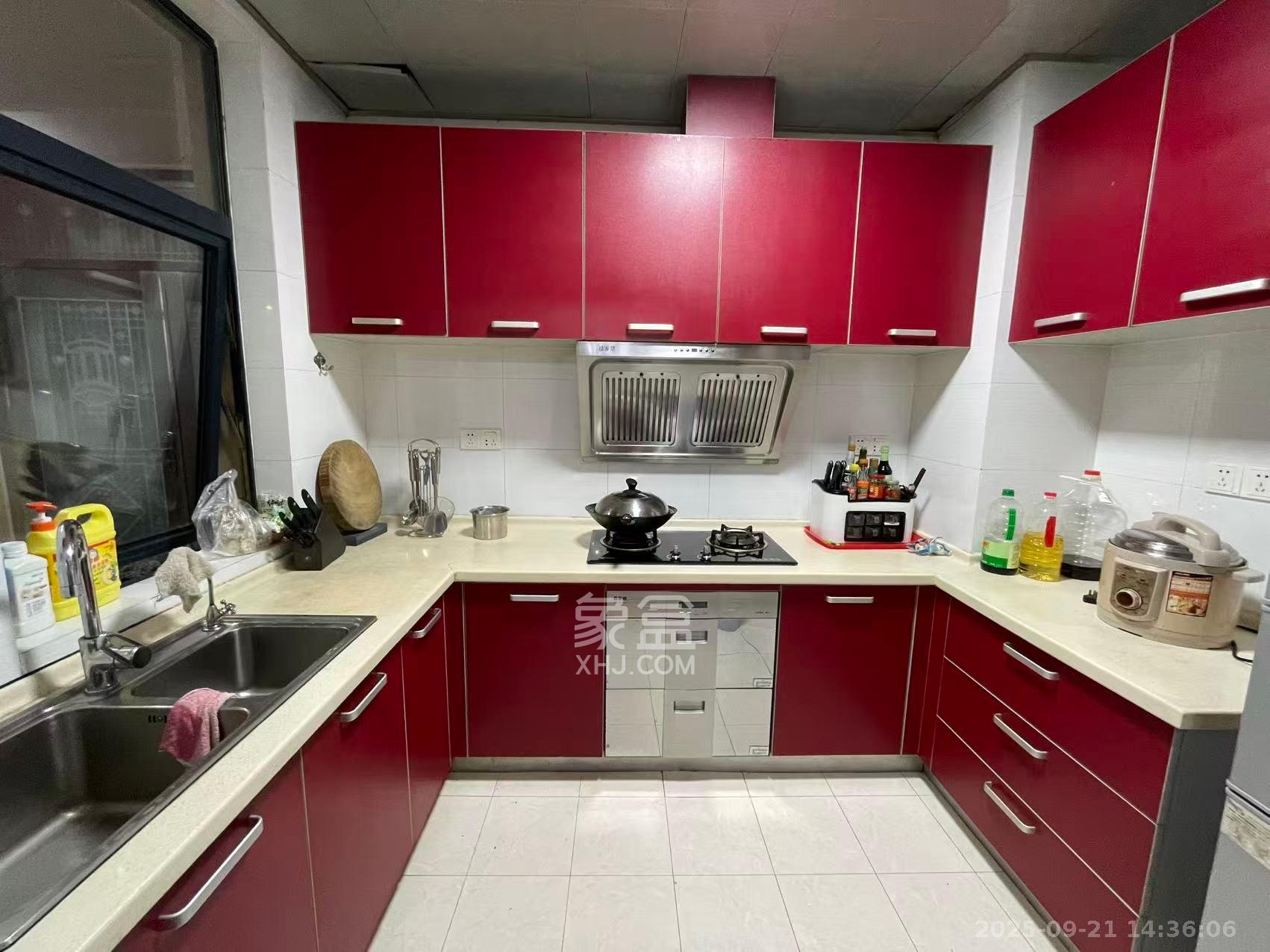 湘江世纪城星江苑  4室2厅2卫    3500.0元/月室内图