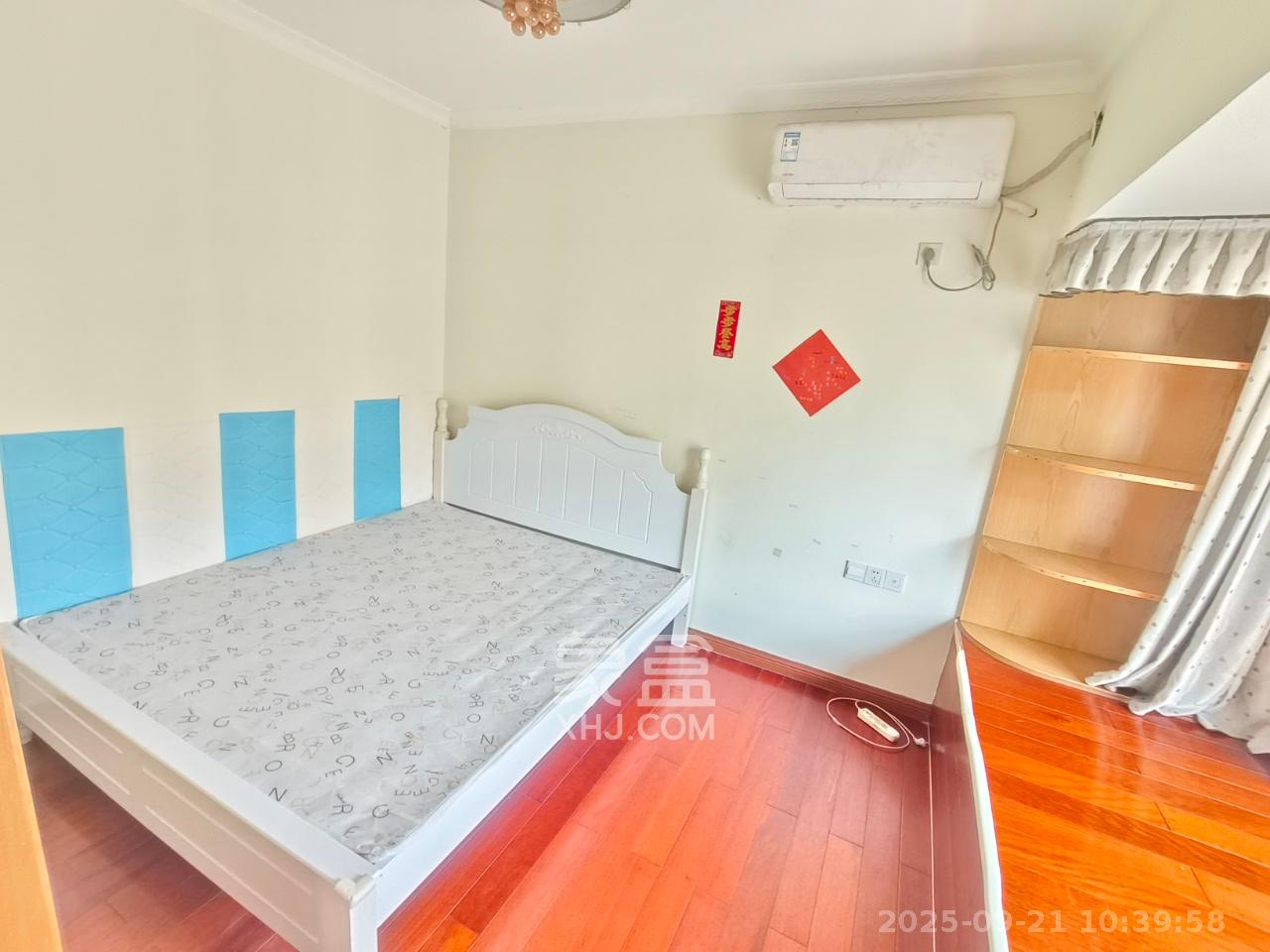 万国城(当代满庭春MOMA)三期 3室2厅1卫 2000.0元/月 万国城(当代满庭春MOMA)三期 3室2厅1卫 2000.0元/月室内图