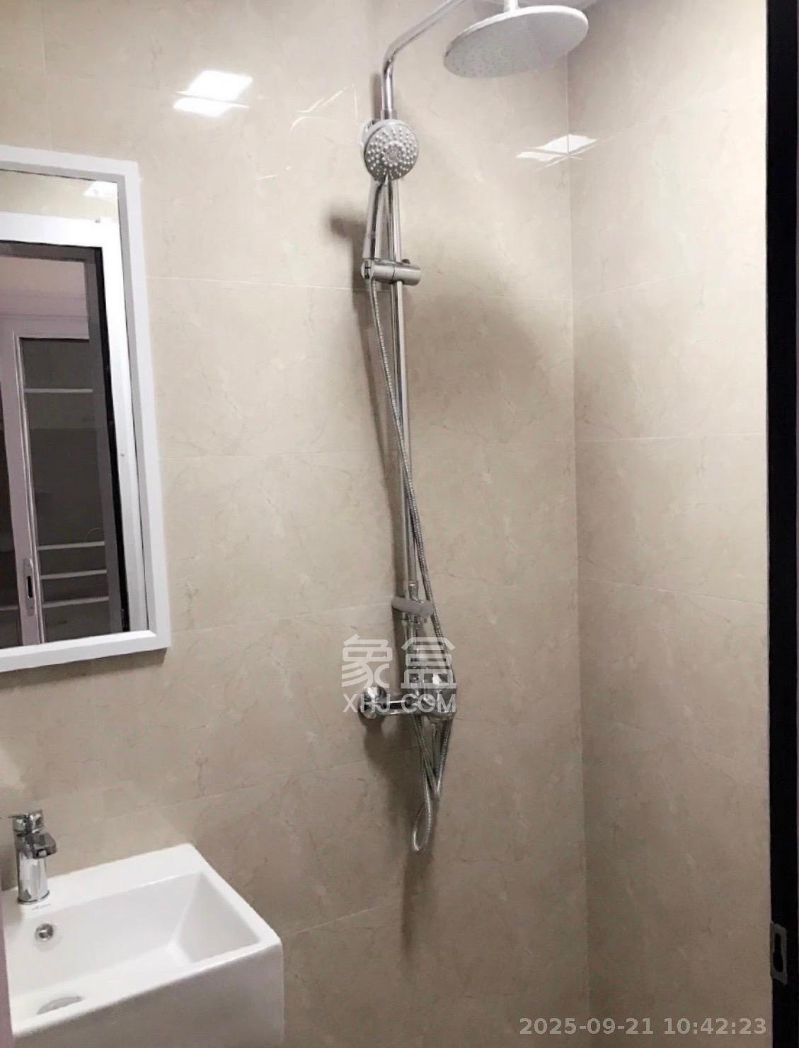 中建信和城 1室1厅1卫 1500.0元/月 中建信和城 1室1厅1卫 1500.0元/月室内图