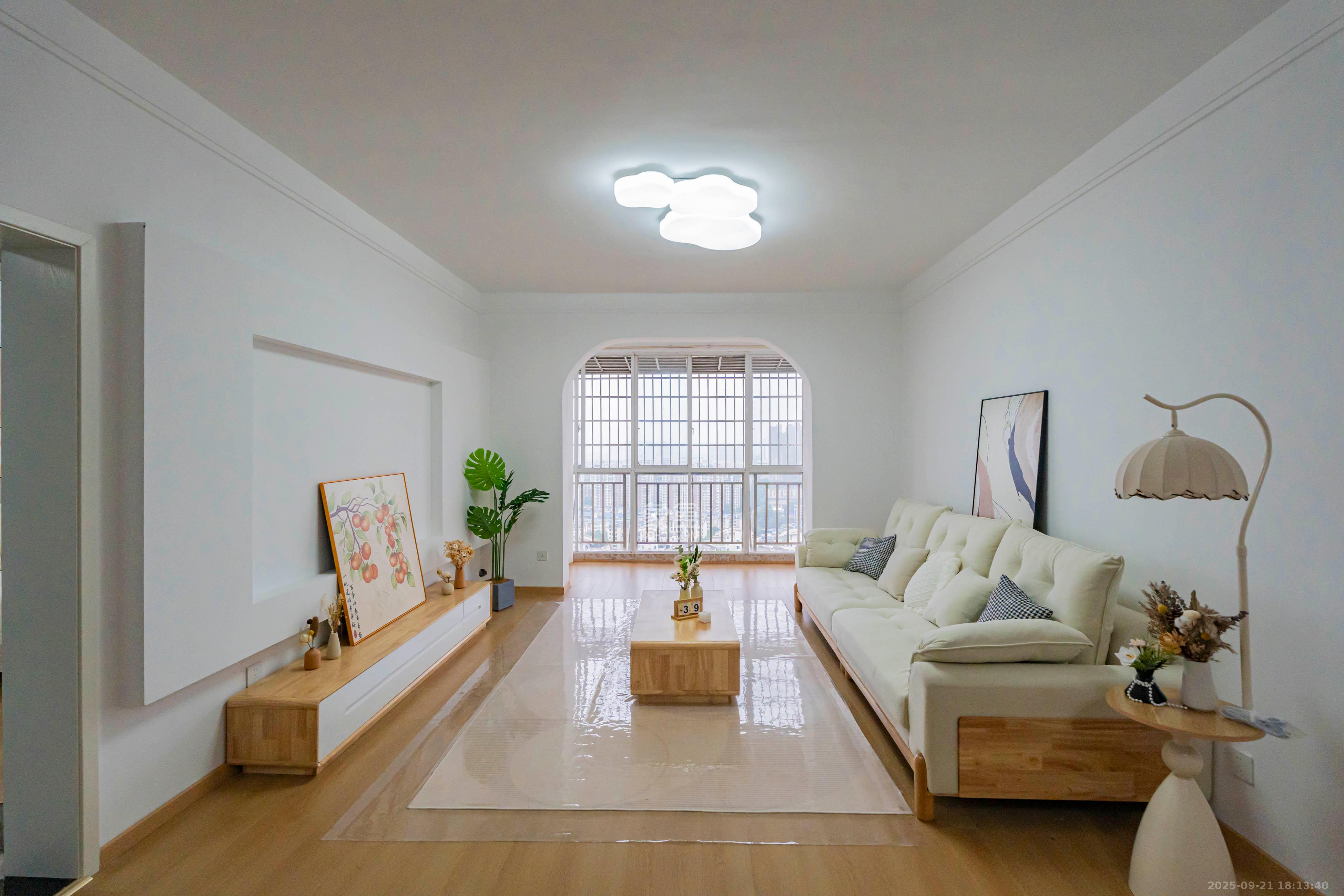 科大佳园北苑  3室2厅1卫    108.8万 科大佳园北苑  3室2厅1卫    108.8万