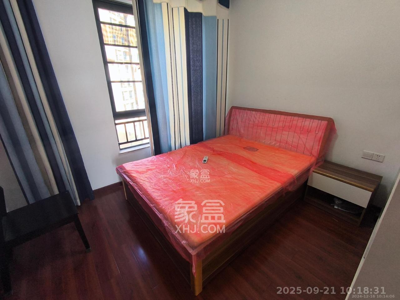 珠江郦城薰衣道 3室2厅2卫 3200.0元/月 珠江郦城薰衣道 3室2厅2卫 3200.0元/月室内图