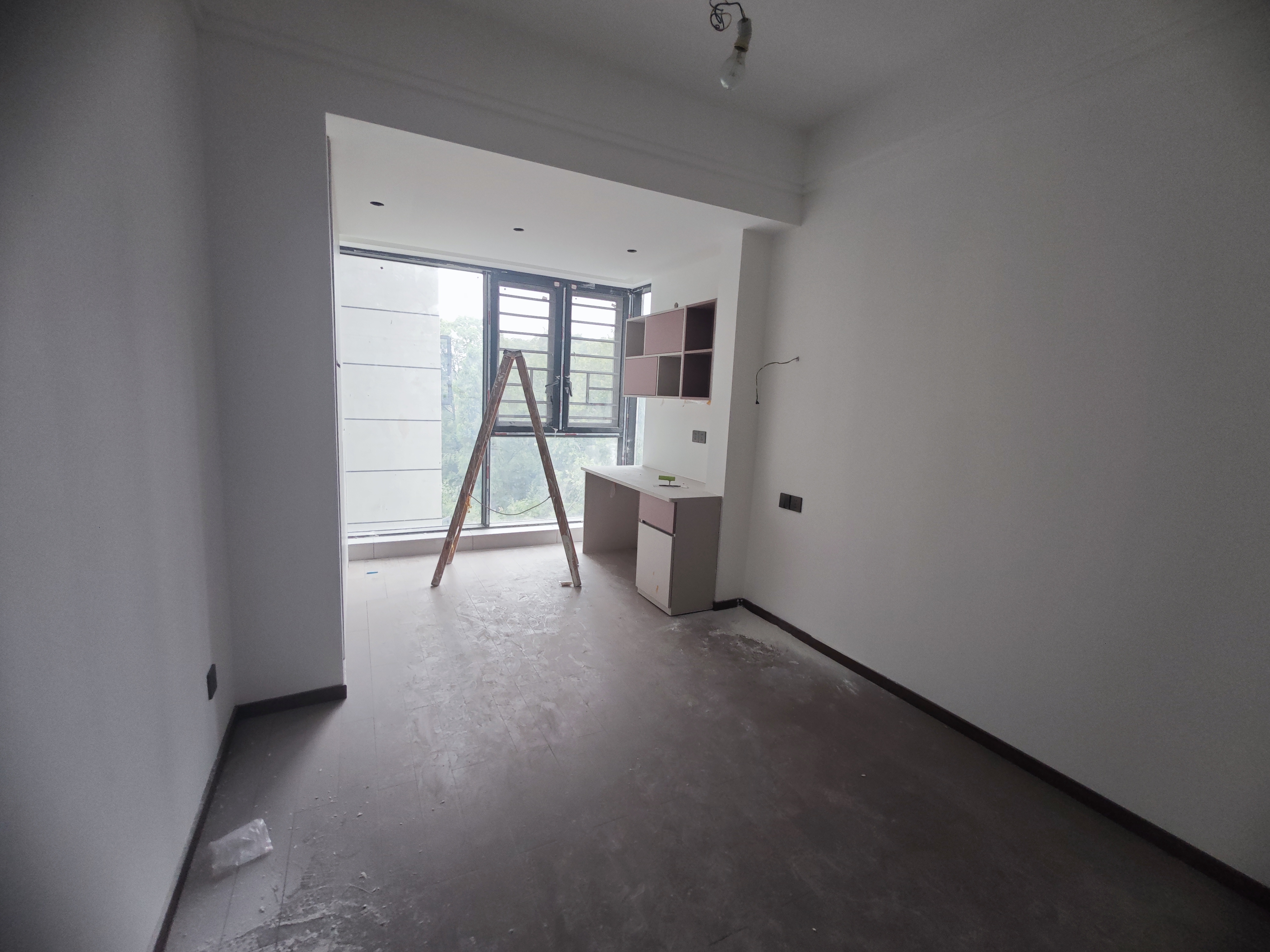 中甸.龙雲台 4室2厅2卫 92.8万 中甸.龙雲台 4室2厅2卫 92.8万客厅