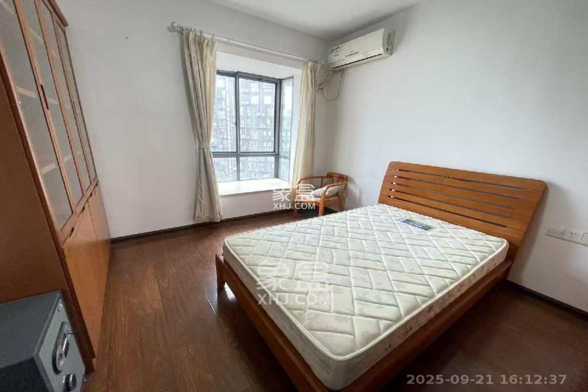 长沙紫金苑 3室2厅1卫 4000.0元/月 长沙紫金苑 3室2厅1卫 4000.0元/月室内图