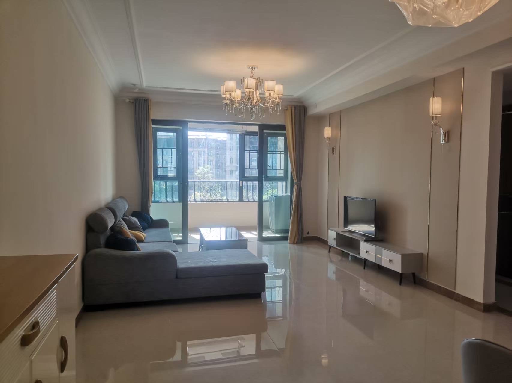 株洲恒大御景天下(恒大誉景花园) 3室2厅2卫 1800.0元/月 株洲恒大御景天下(恒大誉景花园) 3室2厅2卫 1800.0元/月户型图