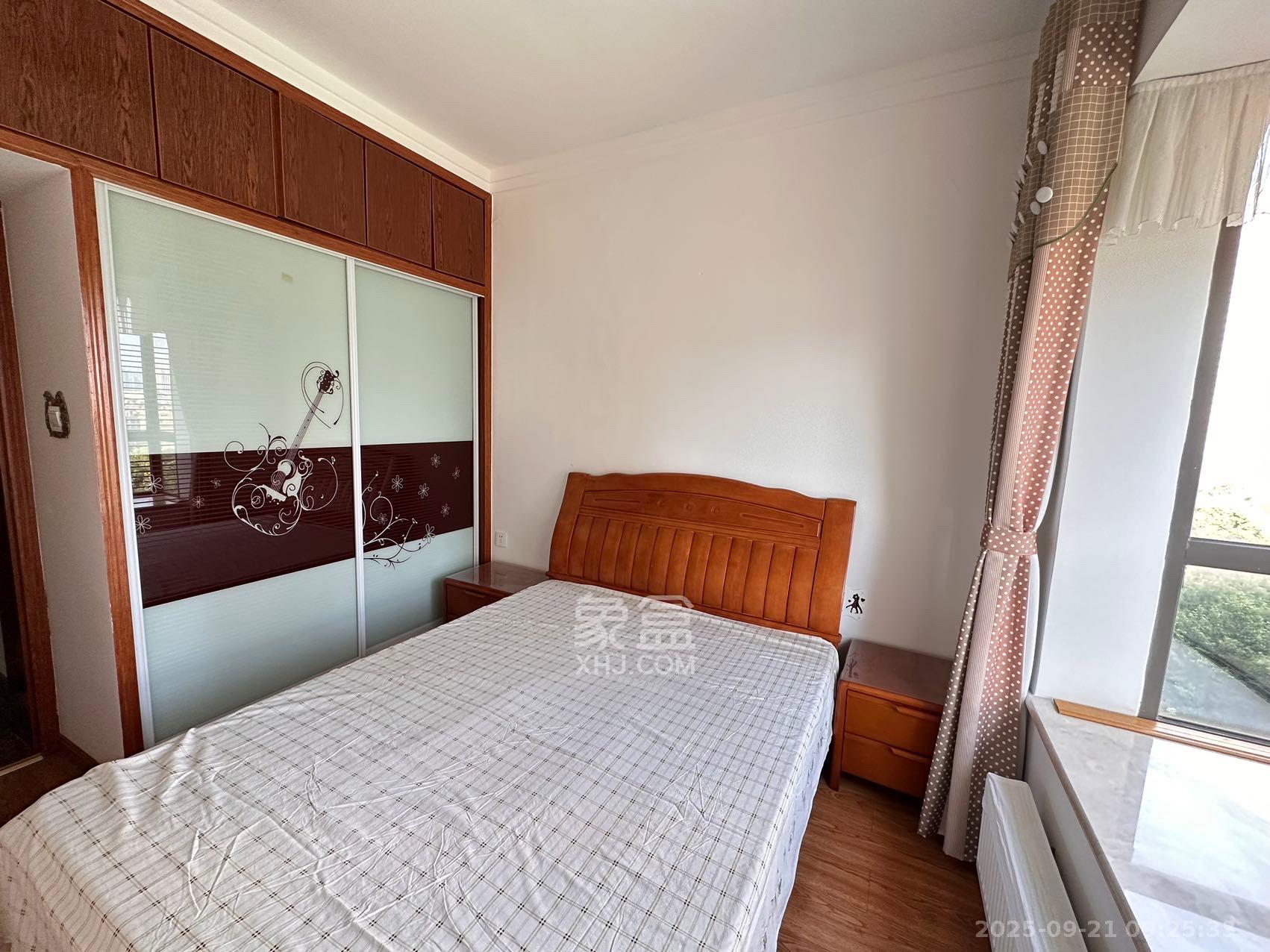 德庆水韵山城 1室2厅2卫 2400.0元/月 德庆水韵山城 1室2厅2卫 2400.0元/月室内图