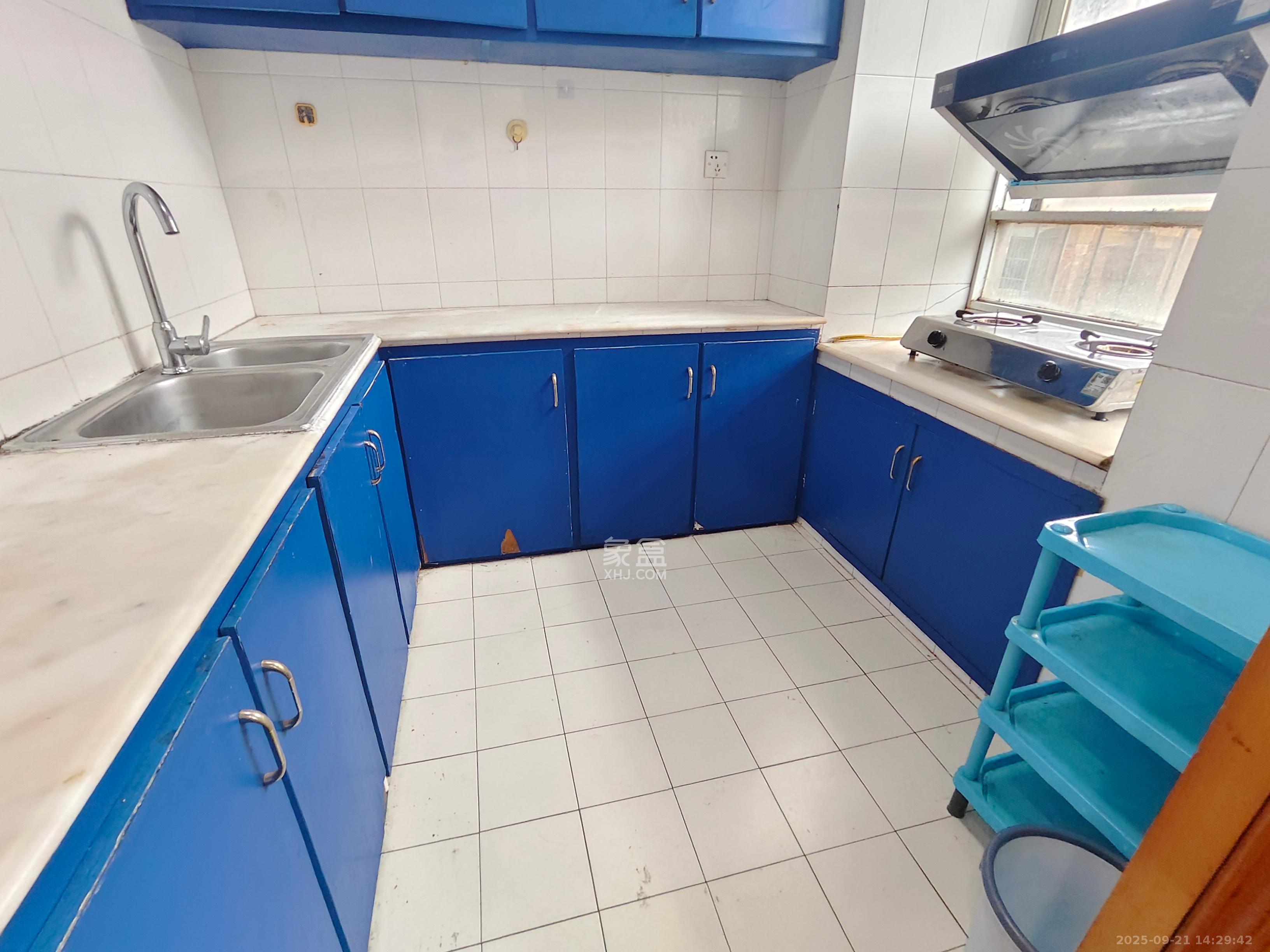 梨子山小区 2室1厅1卫 1700.0元/月 梨子山小区 2室1厅1卫 1700.0元/月室内图