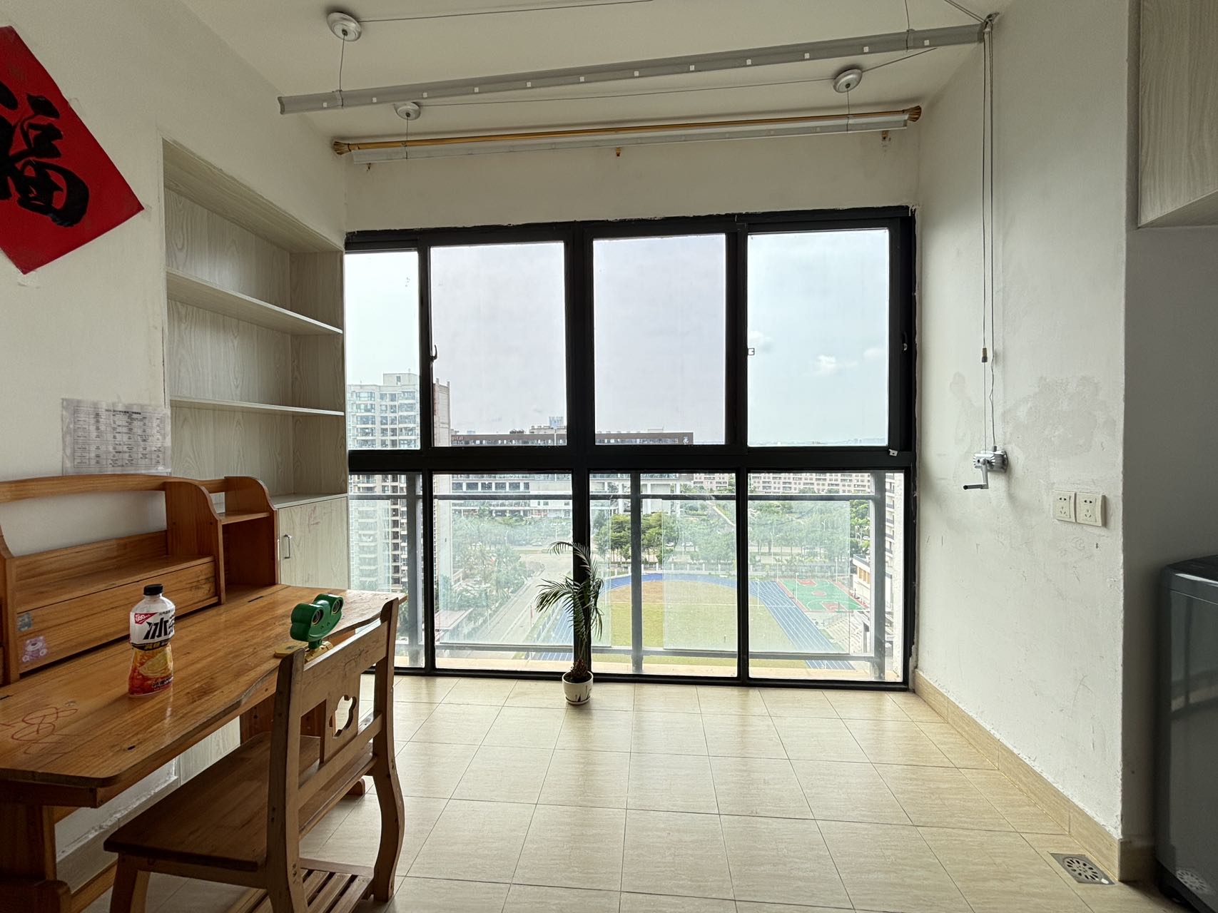 伊泰天骄一期  2室2厅1卫    2000.0元/月室内图