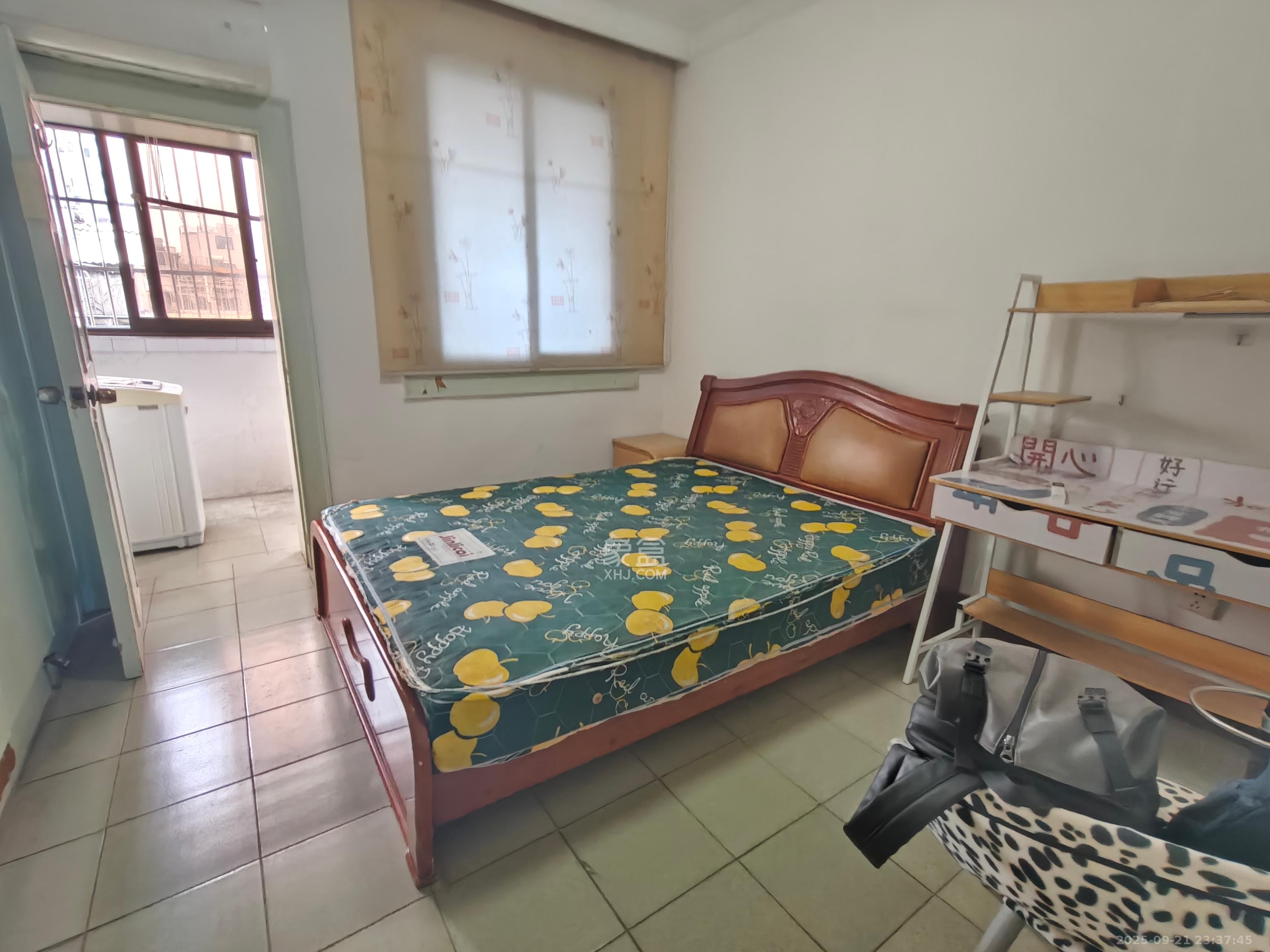 向韶村 2室1厅1卫 1300.0元/月 向韶村 2室1厅1卫 1300.0元/月室内图