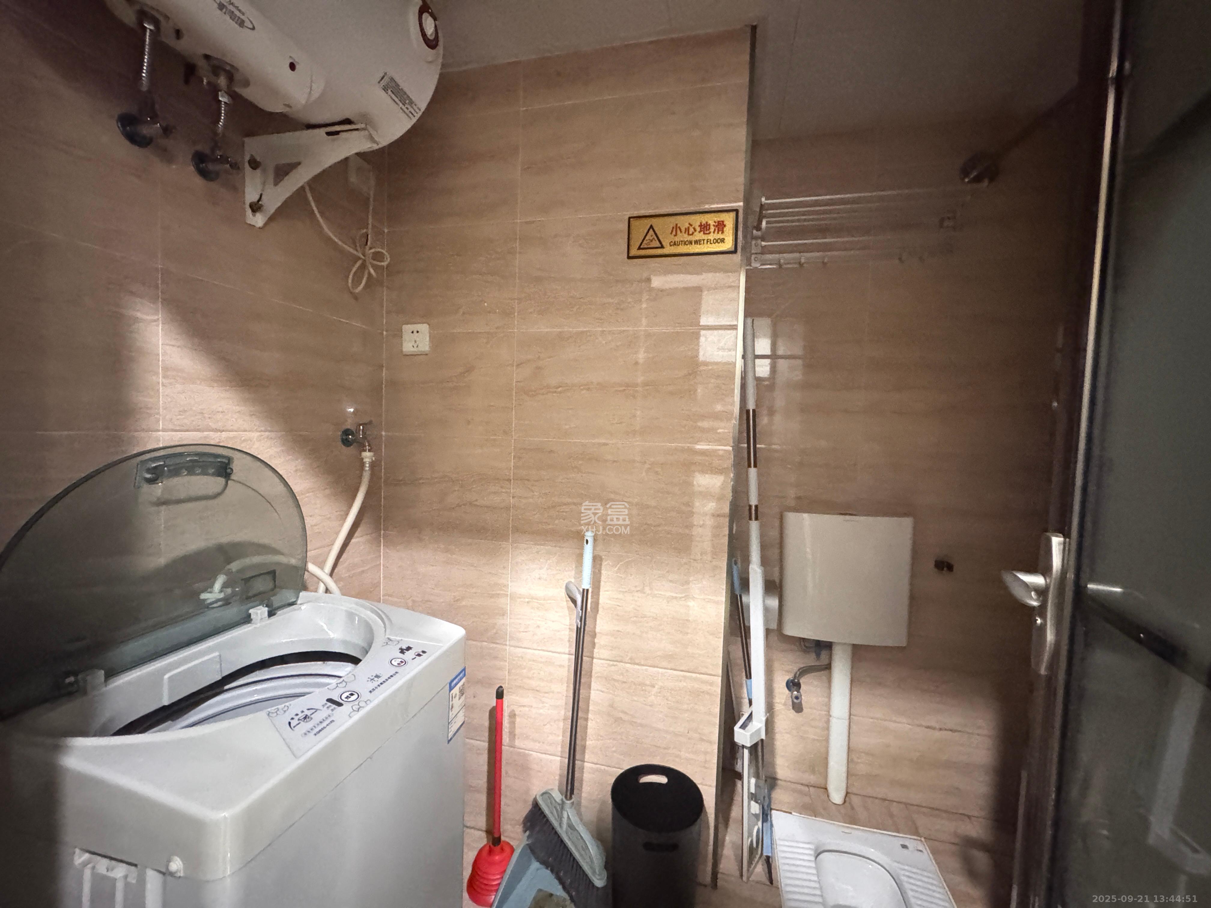 高升时代广场（冠铭商务中心）  1室1厅1卫    1450.0元/月室内图