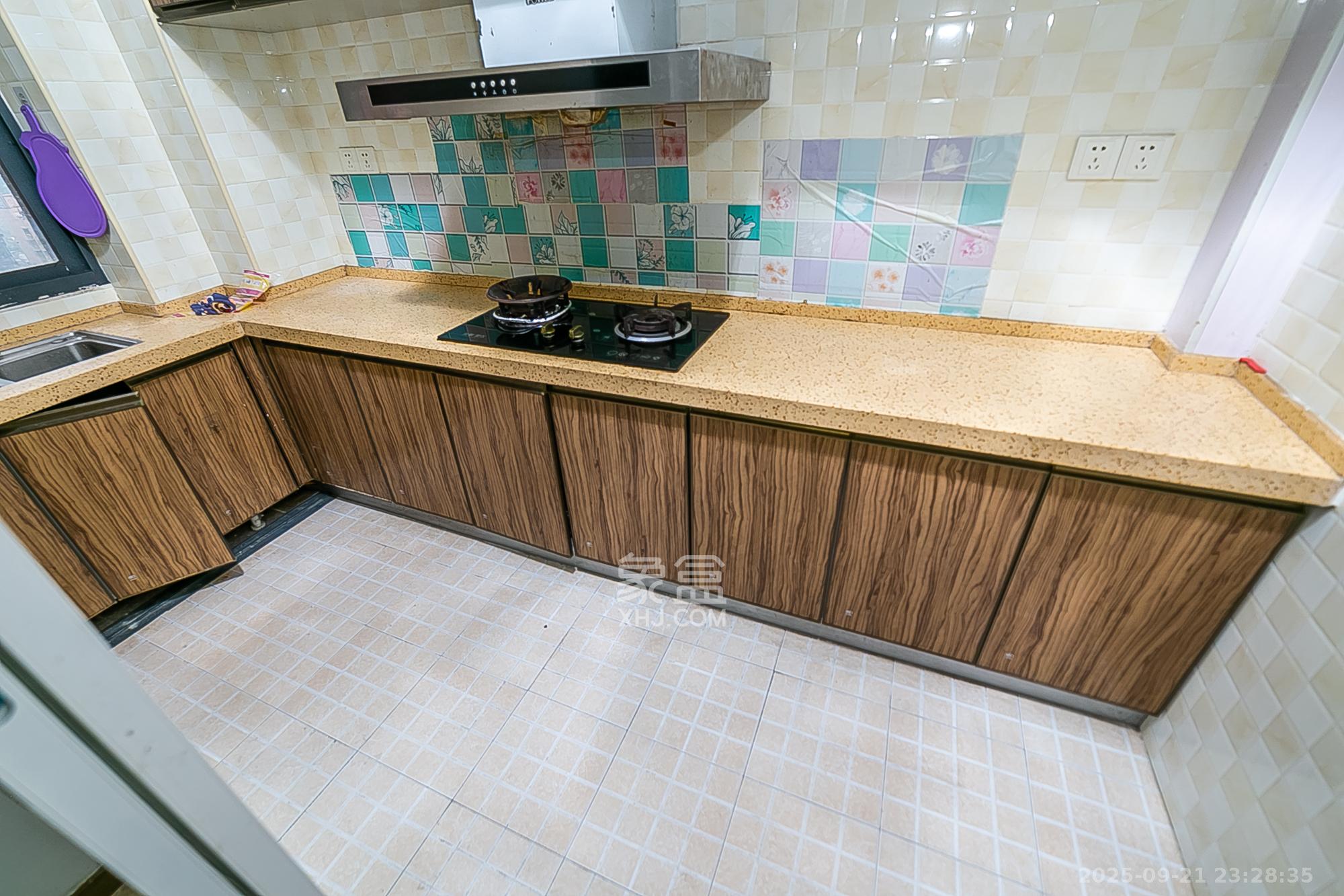 建发汇金国际 2室1厅1卫 110.0万 建发汇金国际 2室1厅1卫 110.0万其他