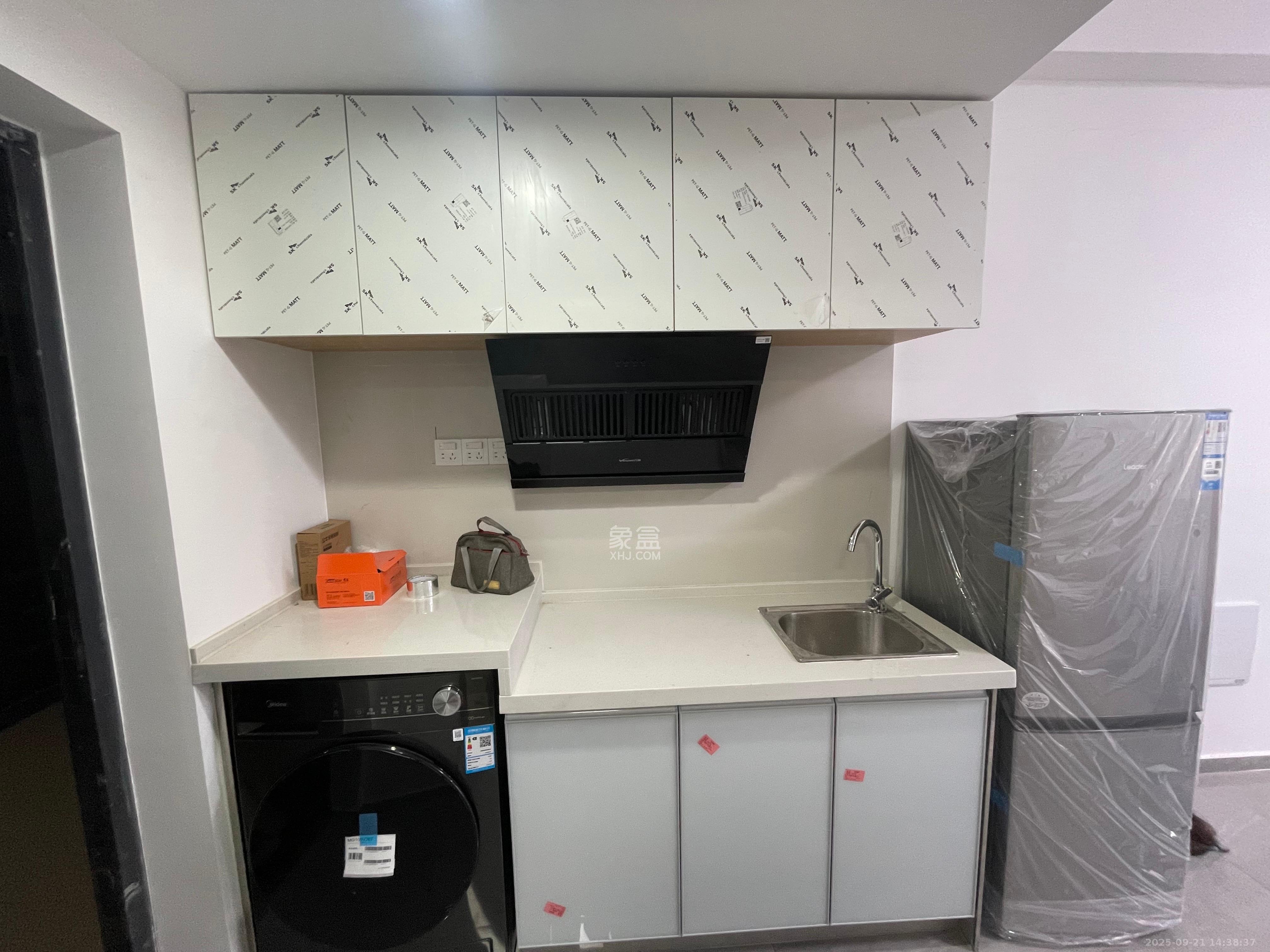 中建芙蓉工社  1室1厅1卫    1100.0元/月室内图