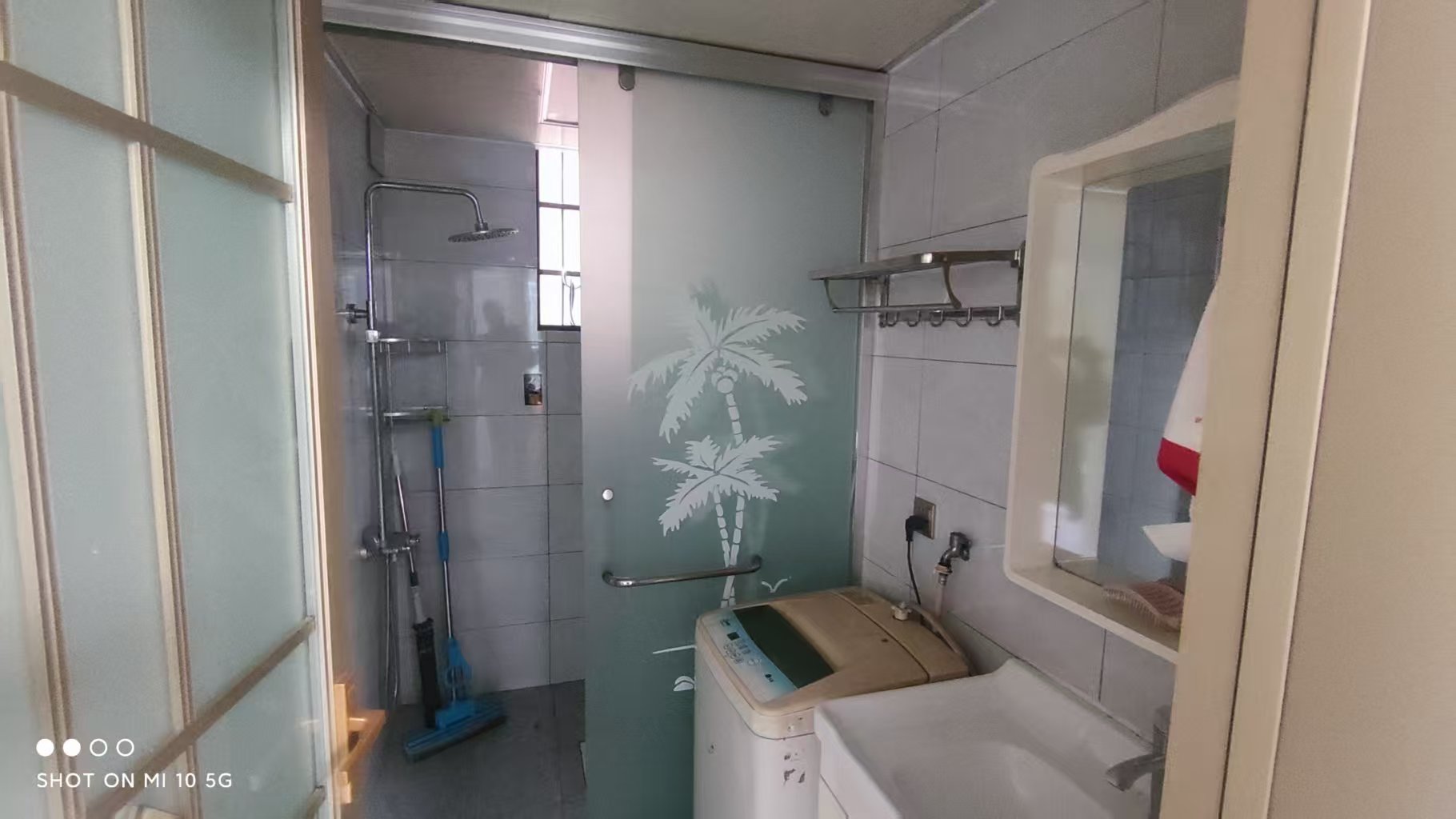 山水华庭  4室2厅2卫    1600.0元/月室内图