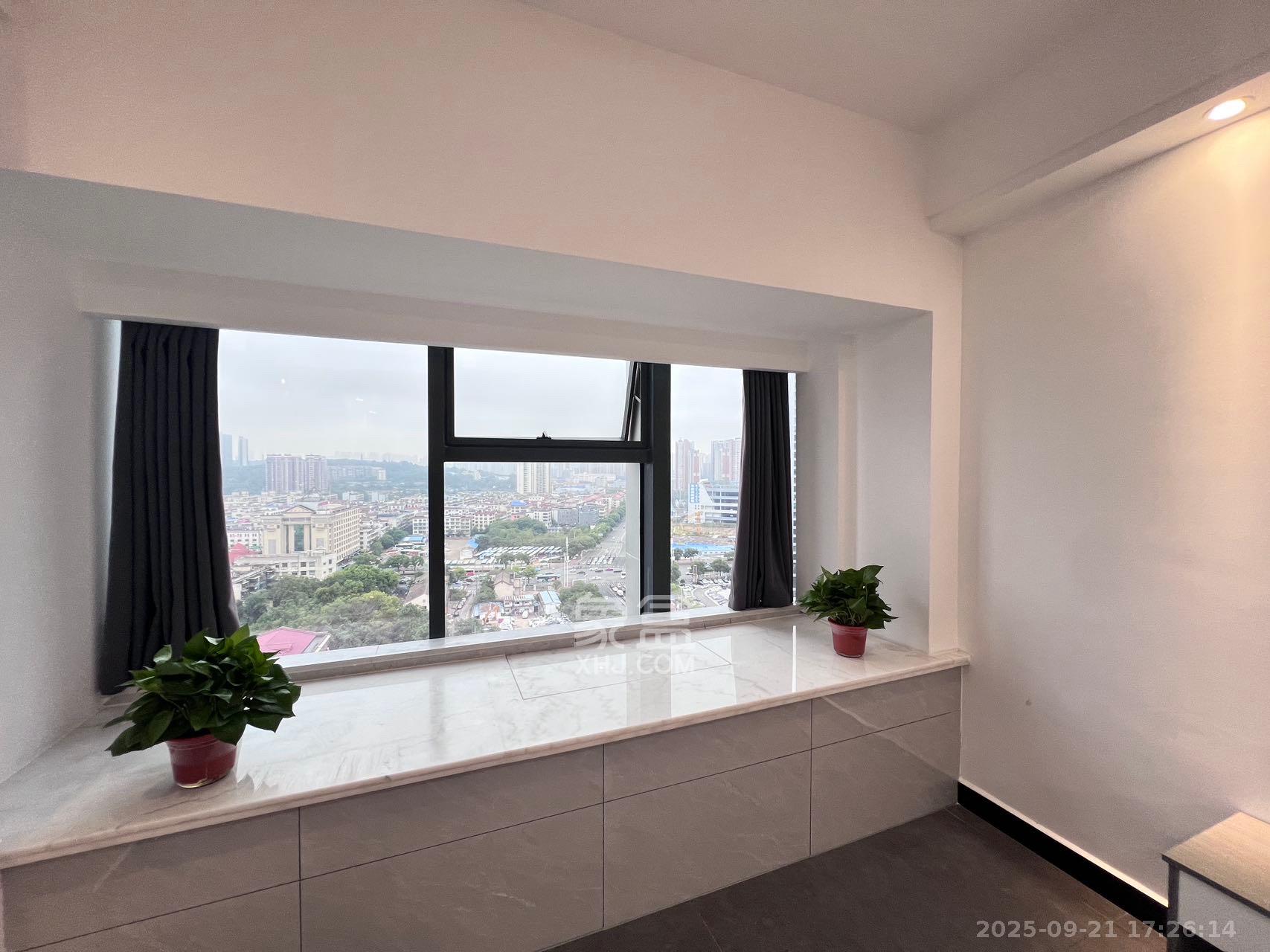 裕天国际商汇中心 1室1厅1卫 1700.0元/月 裕天国际商汇中心 1室1厅1卫 1700.0元/月室内图