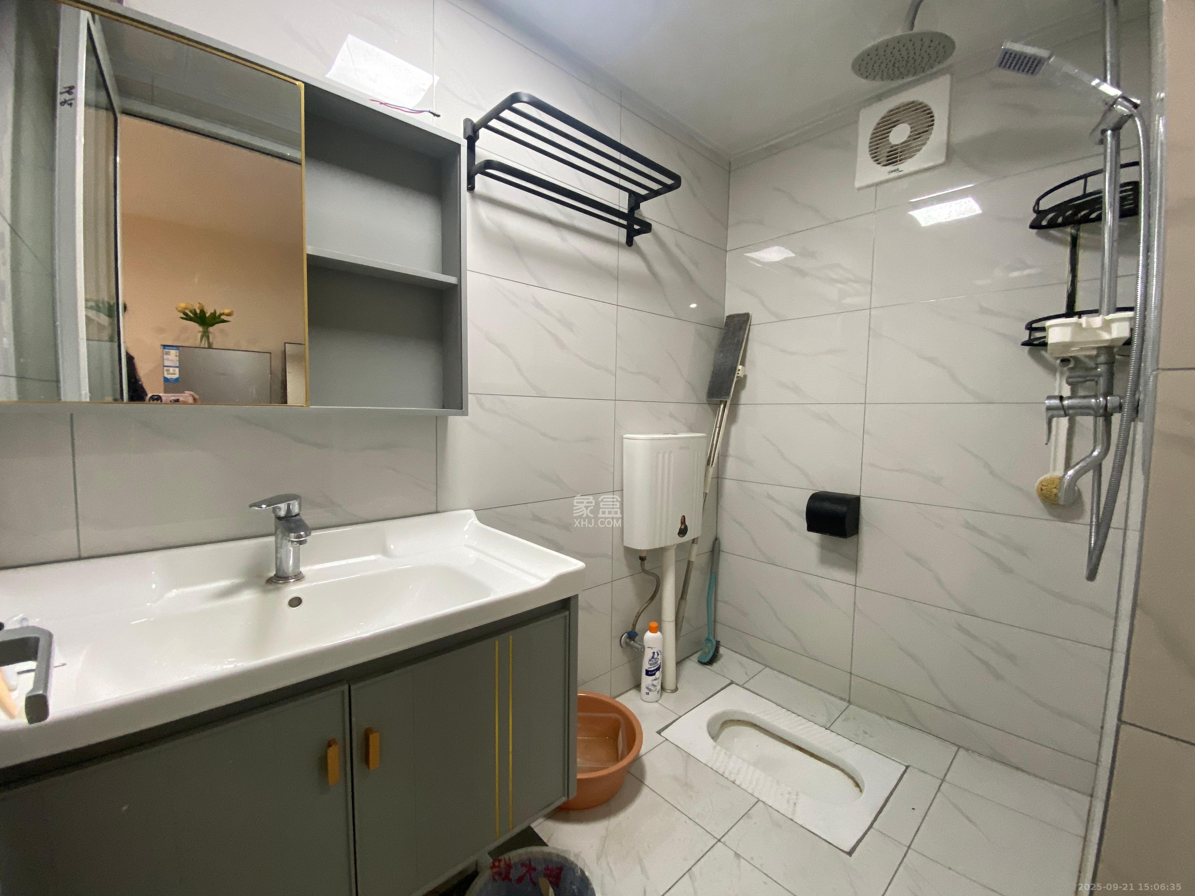 正荣悦玺 1室1厅1卫 1600.0元/月 正荣悦玺 1室1厅1卫 1600.0元/月室内图