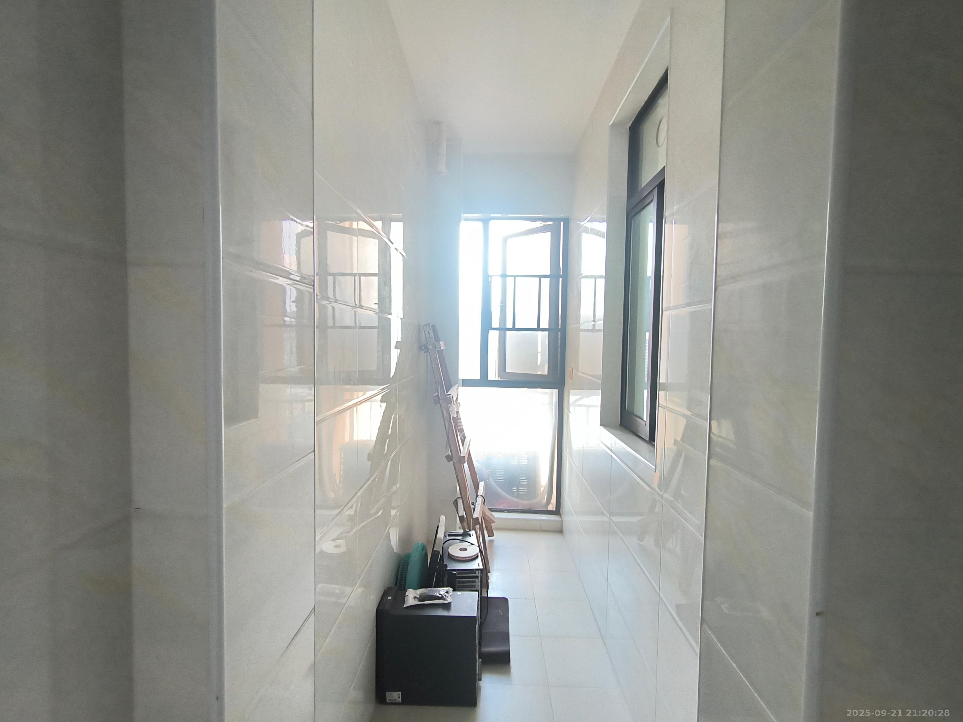 雅阁国际 1室1厅1卫 3800.0元/月 雅阁国际 1室1厅1卫 3800.0元/月室内图