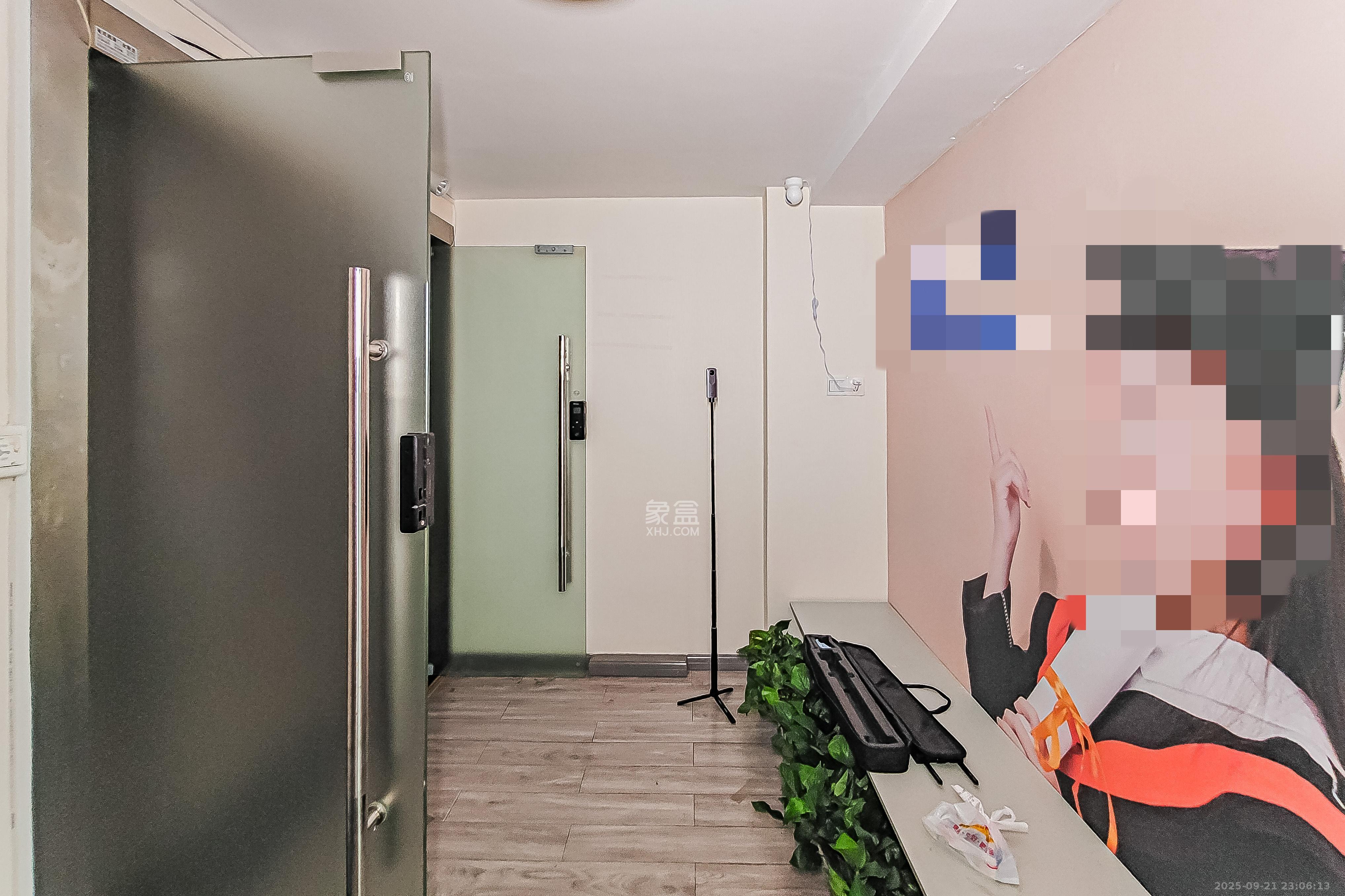 嘉盛国际广场  1室1厅1卫    37.5万卧室