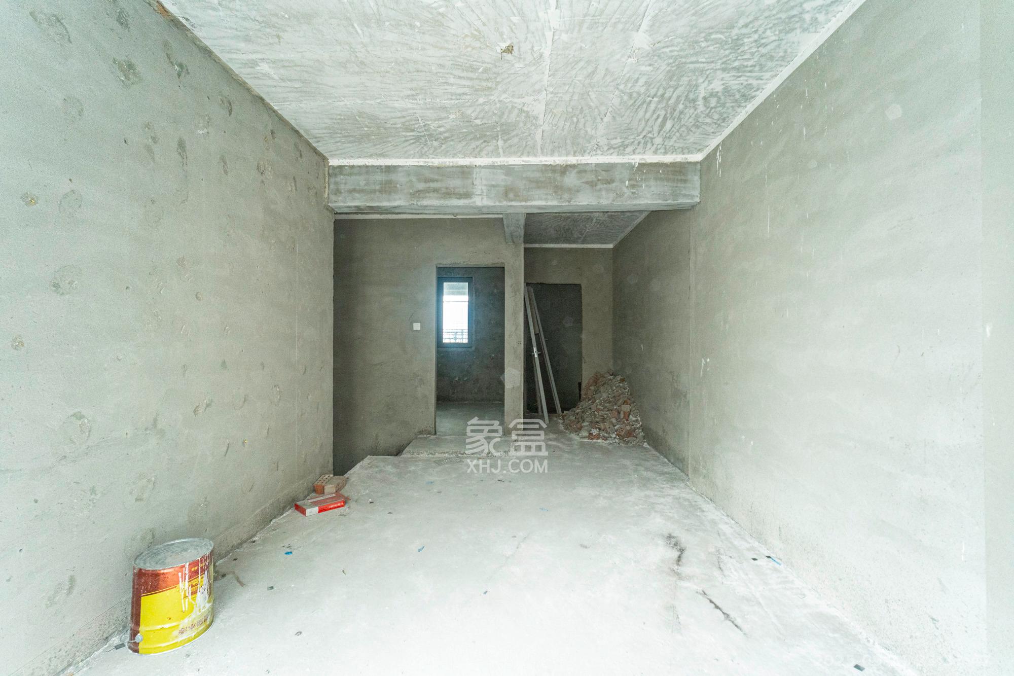 金辉优步星樾  3室2厅2卫    62.8万客厅