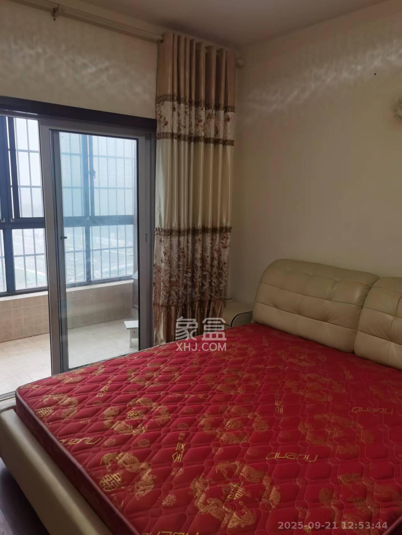 山水印象(愿景想山) 3室2厅1卫 1300.0元/月 山水印象(愿景想山) 3室2厅1卫 1300.0元/月室内图