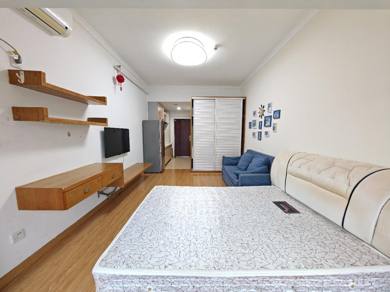 达美D6区  1室1厅1卫    1500.0元/月室内图