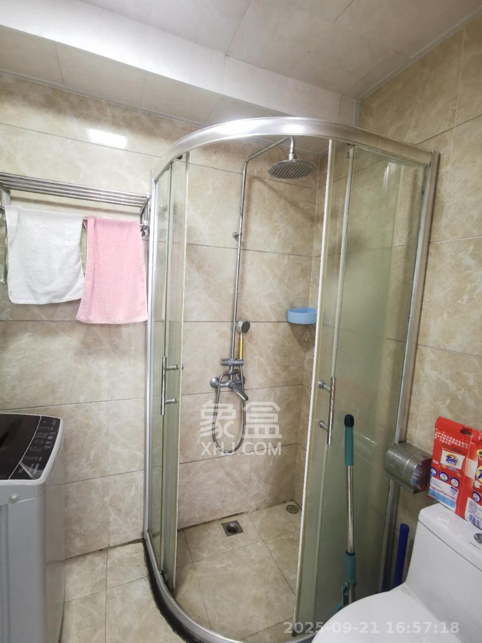 佐佑大厦  1室1厅1卫    900.0元/月室内图