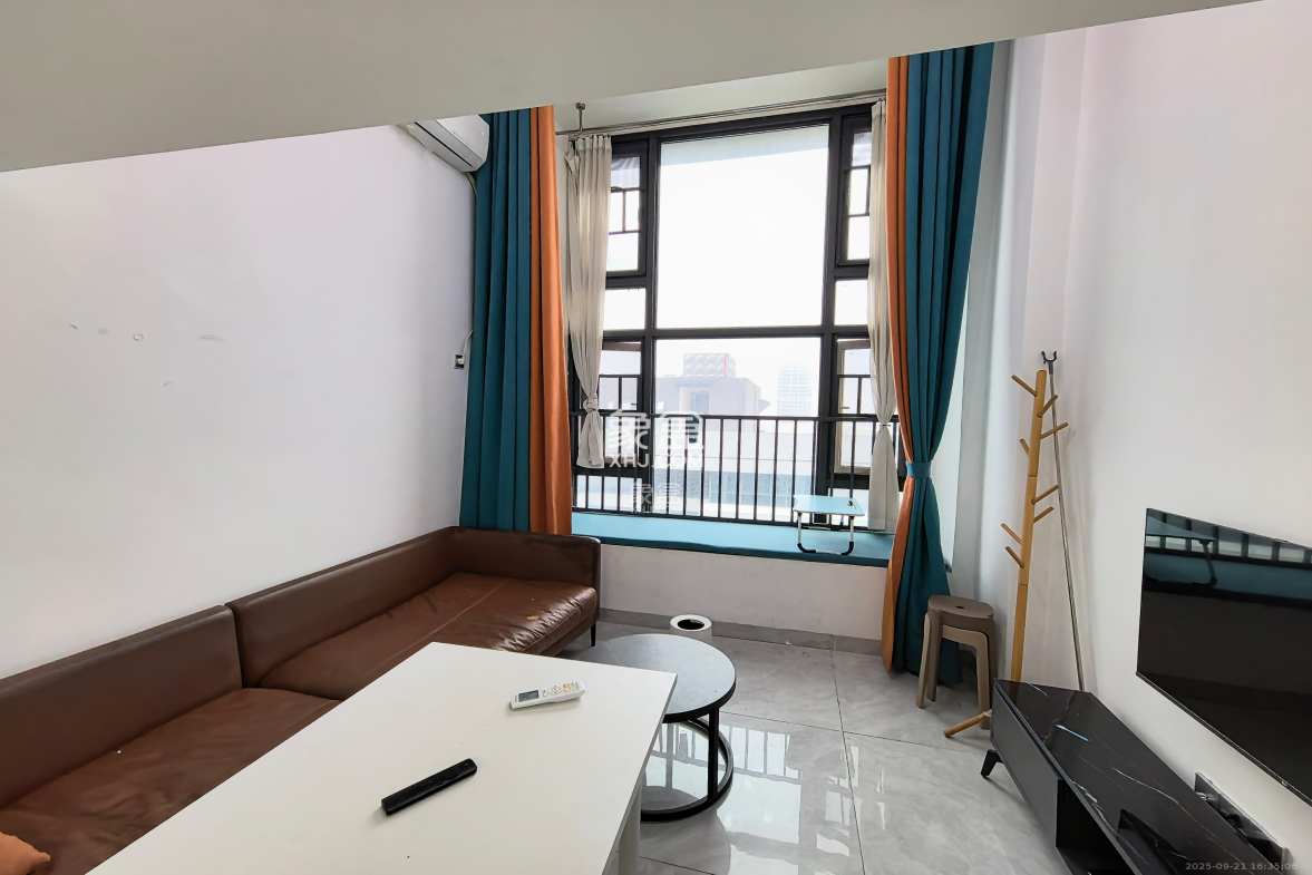 龙湖湘江星座(祺鑫星座公寓) 2室1厅1卫 1900.00元/月 龙湖湘江星座(祺鑫星座公寓) 2室1厅1卫 1900.00元/月室内图